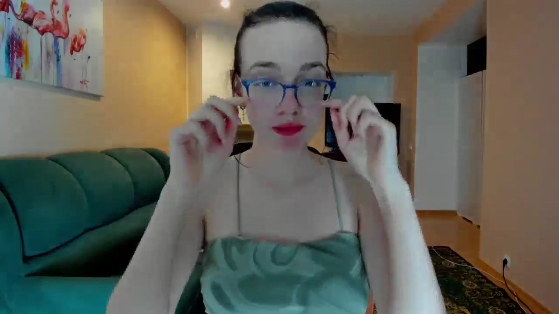 Gallery image thumbnail from Baby_Melania's myfreecams stream on, 04/22/2025, 17:51 image 15 of 20