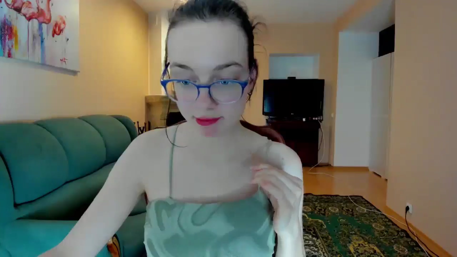 Gallery image thumbnail from Baby_Melania's myfreecams stream on, 04/22/2025, 19:16 image 17 of 20