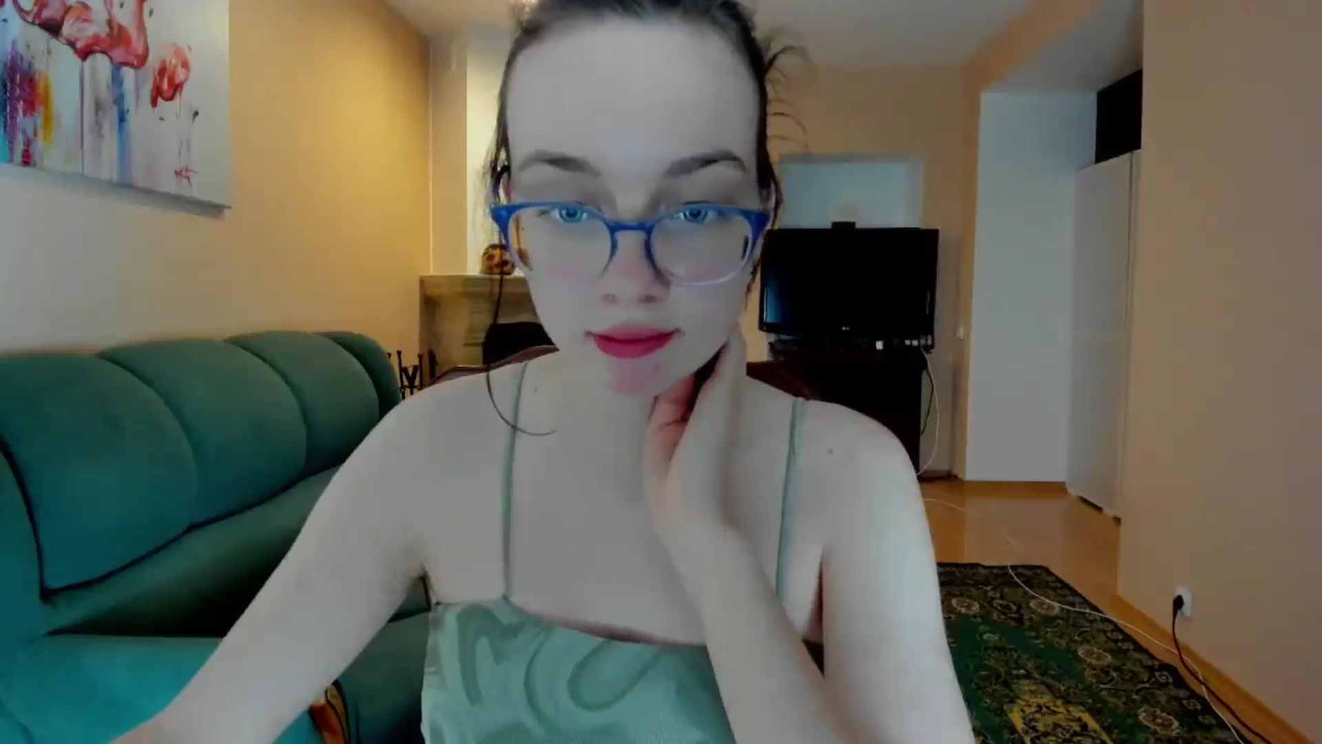 Gallery image thumbnail from Baby_Melania's myfreecams stream on, 04/22/2025, 19:16 image 14 of 20