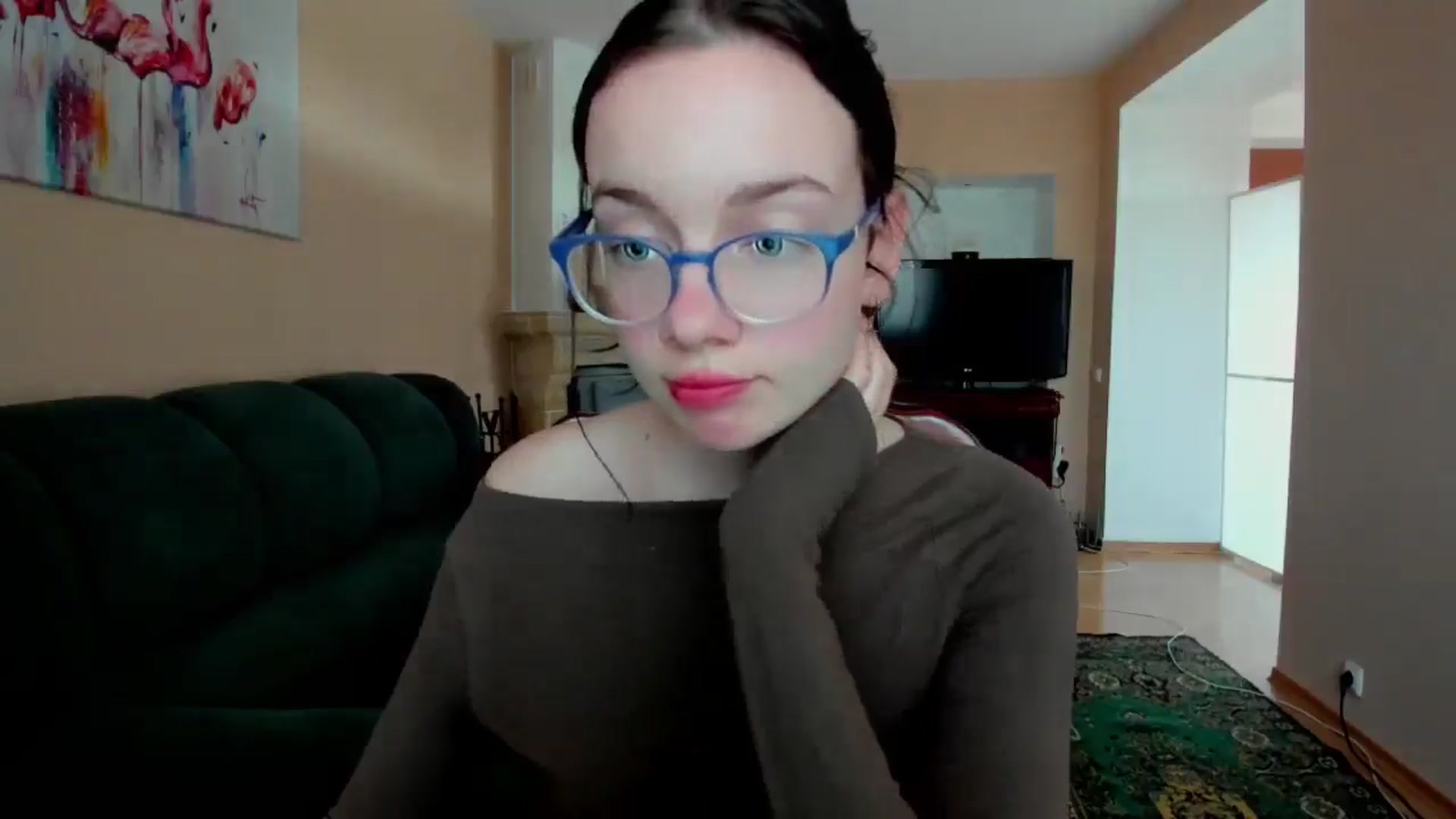 Gallery image thumbnail from Baby_Melania's myfreecams stream on, 04/25/2025, 15:19 image 14 of 20
