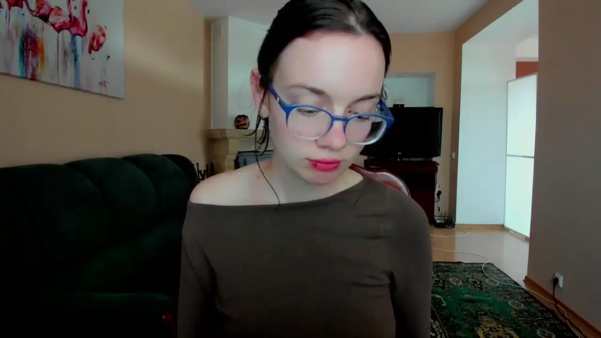 Gallery image thumbnail from Baby_Melania's myfreecams stream on, 04/25/2025, 15:19 image 12 of 20