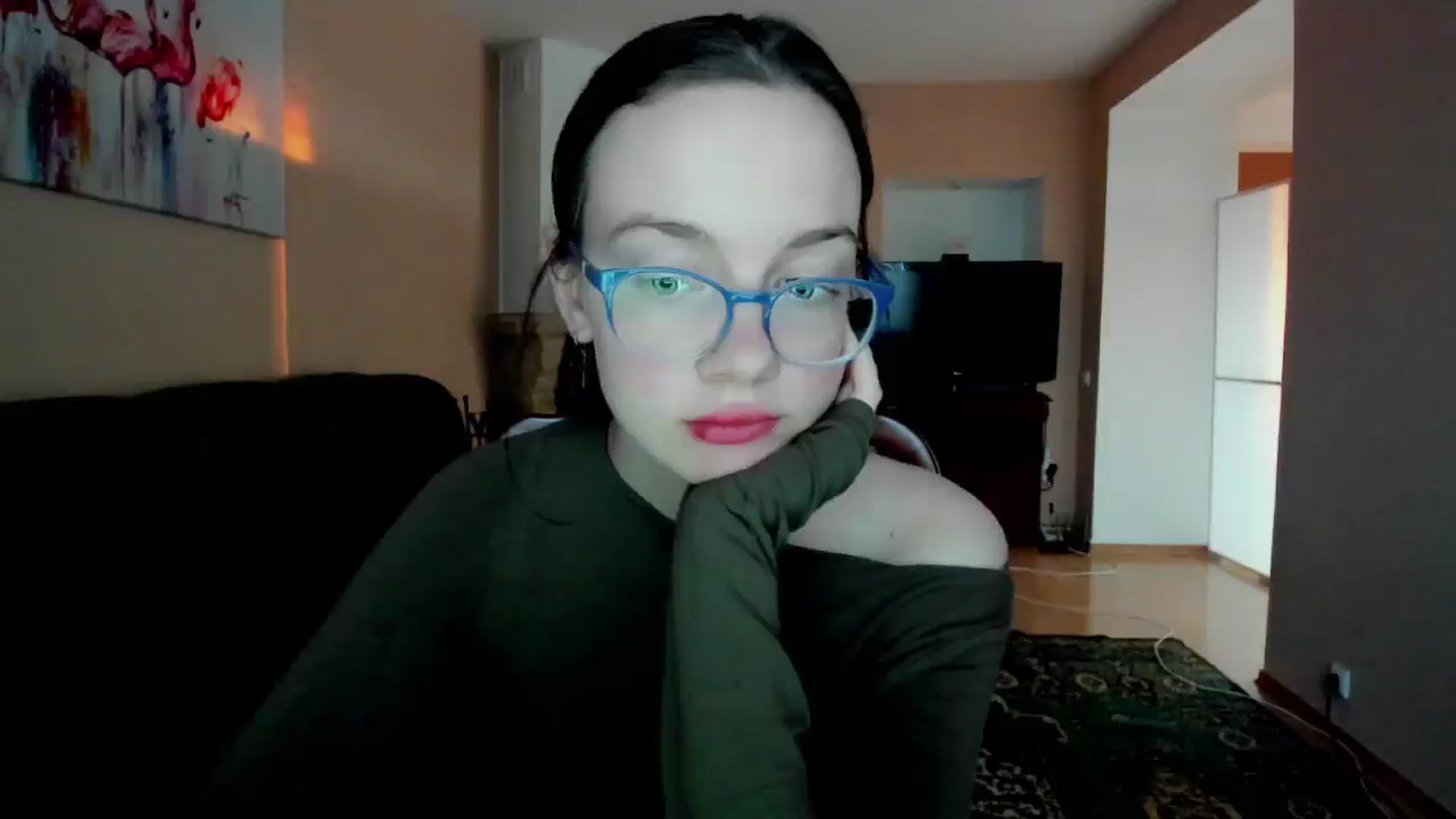Gallery image thumbnail from Baby_Melania's myfreecams stream on, 04/25/2025, 17:00 image 9 of 20