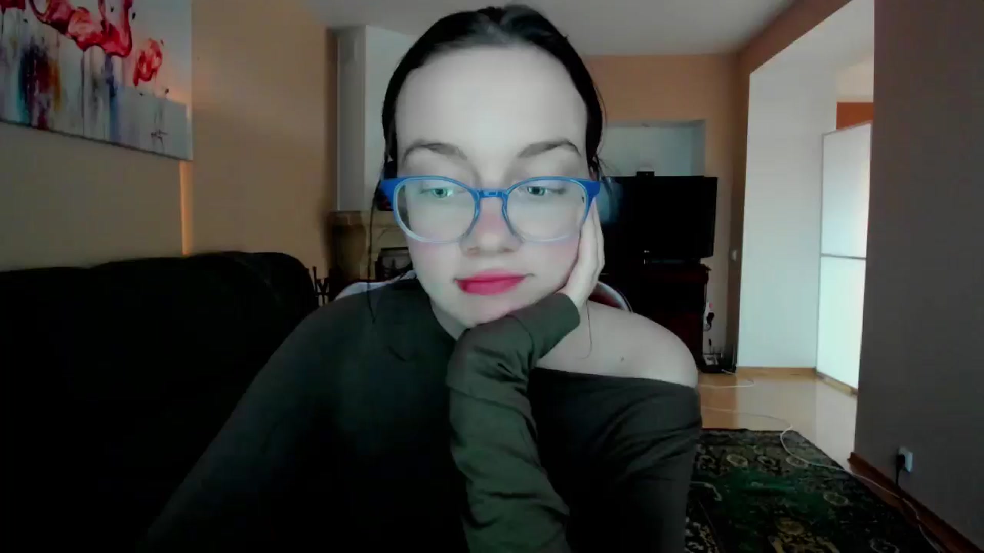 Gallery image thumbnail from Baby_Melania's myfreecams stream on, 04/25/2025, 17:00 image 5 of 20