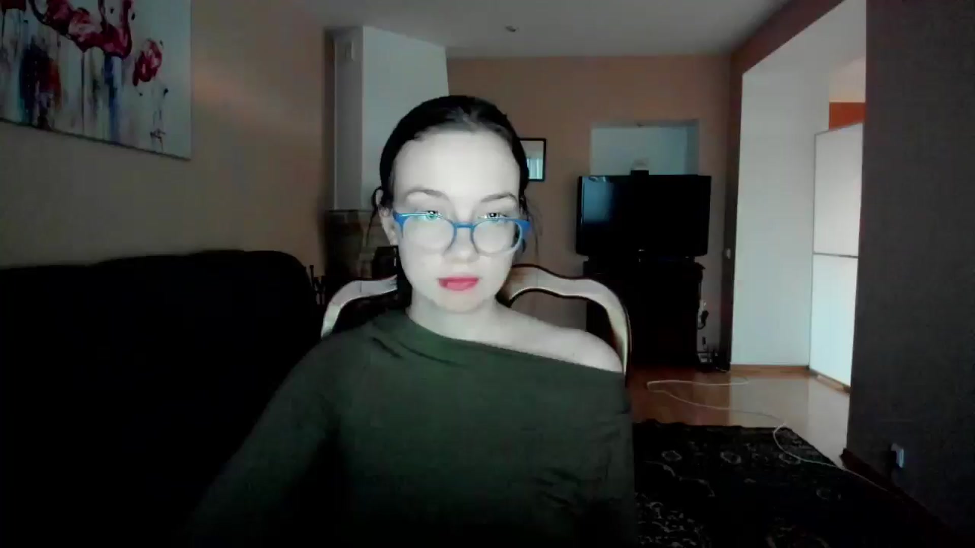 Gallery image thumbnail from Baby_Melania's myfreecams stream on, 04/25/2025, 17:00 image 16 of 20