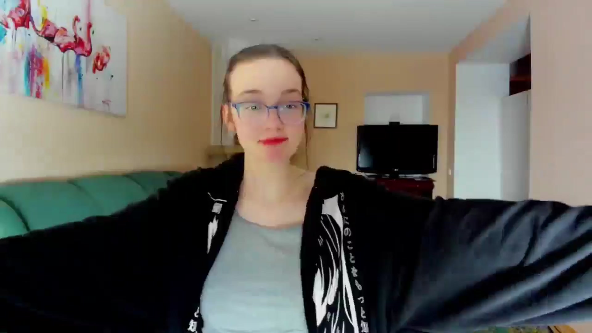 Gallery image thumbnail from Baby_Melania's myfreecams stream on, 04/28/2025, 17:38 image 16 of 20