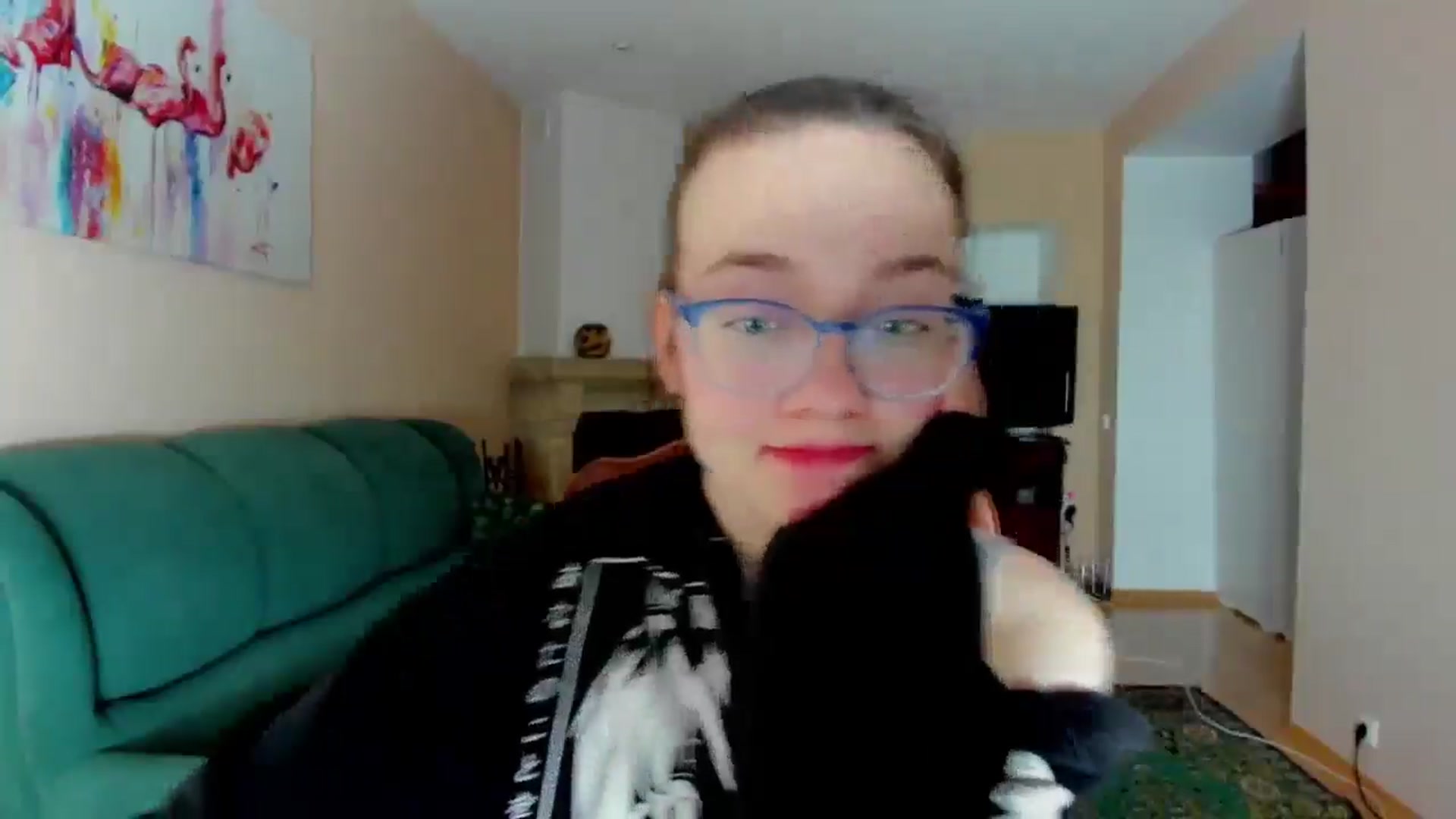 Gallery image thumbnail from Baby_Melania's myfreecams stream on, 04/28/2025, 18:12 image 14 of 20