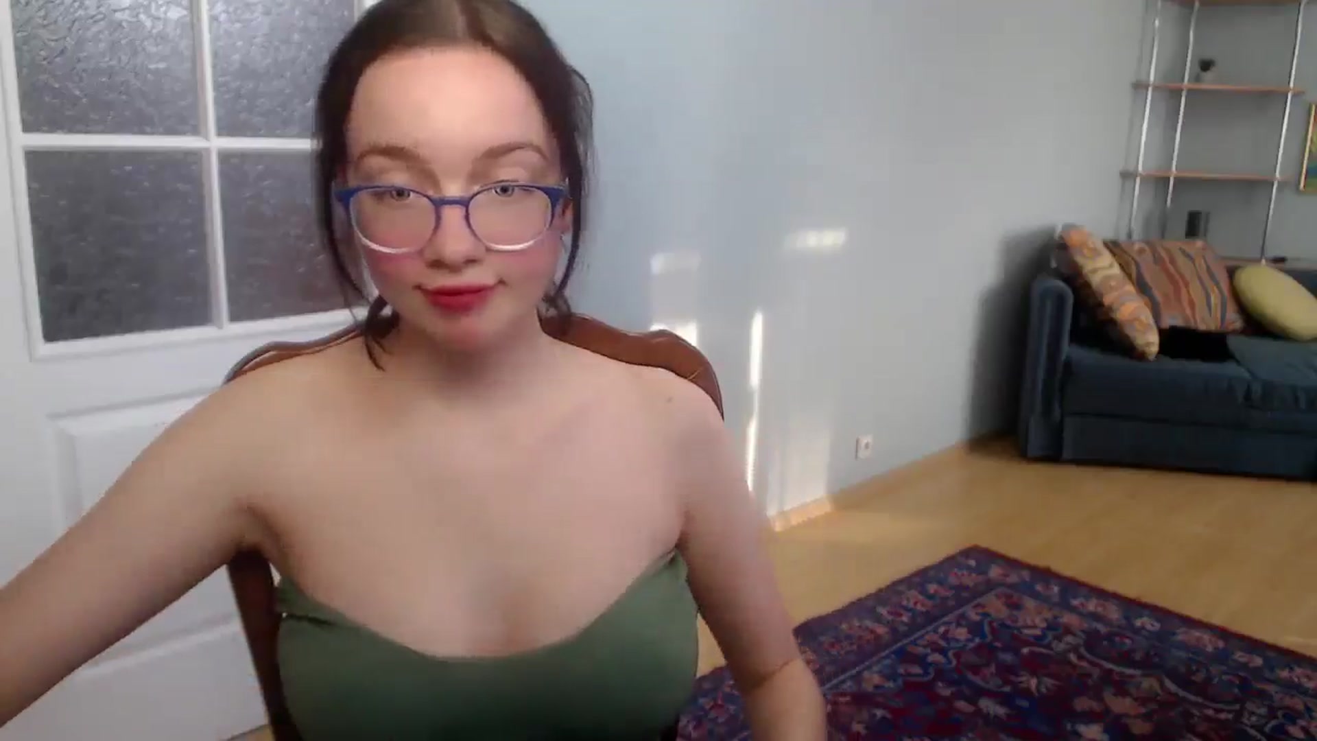 Gallery image thumbnail from Baby_Melania's myfreecams stream on, 04/30/2025, 15:37 image 17 of 20