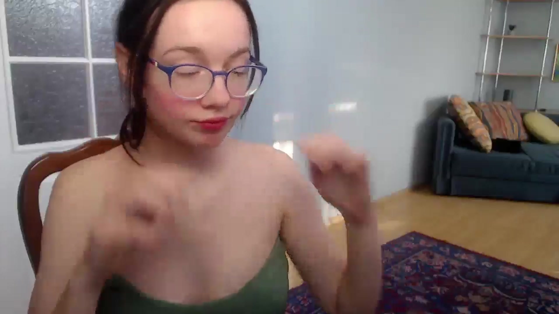 Gallery image thumbnail from Baby_Melania's myfreecams stream on, 04/30/2025, 15:37 image 15 of 20