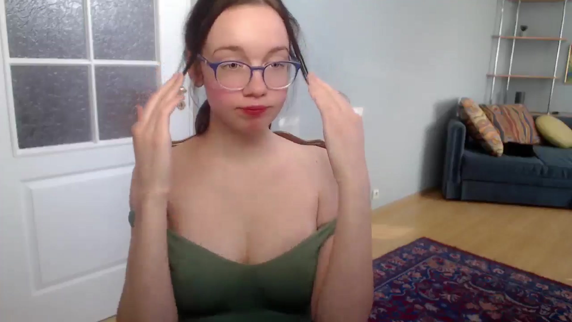 Gallery image thumbnail from Baby_Melania's myfreecams stream on, 04/30/2025, 15:37 image 14 of 20