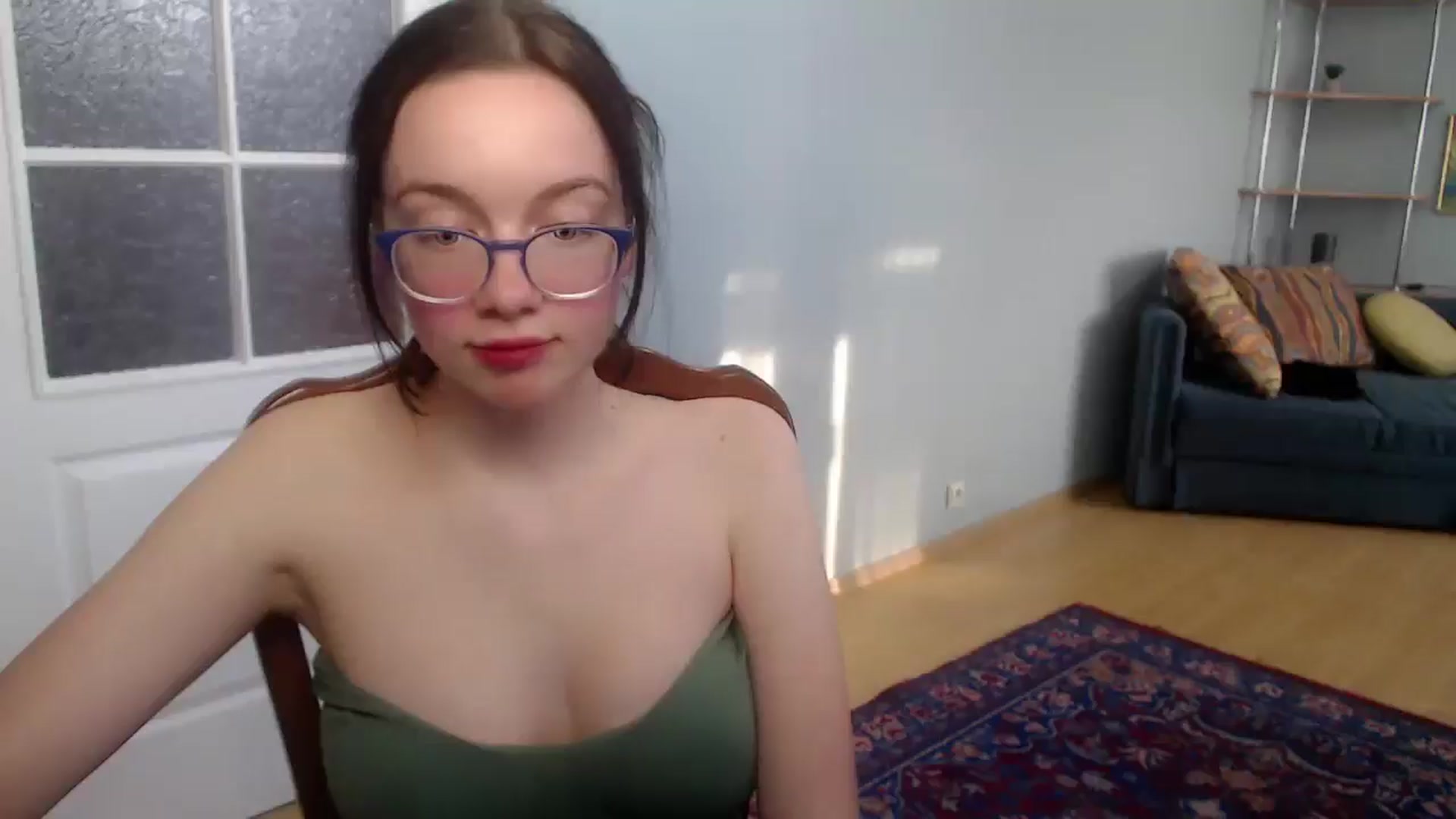 Gallery image thumbnail from Baby_Melania's myfreecams stream on, 04/30/2025, 15:37 image 18 of 20