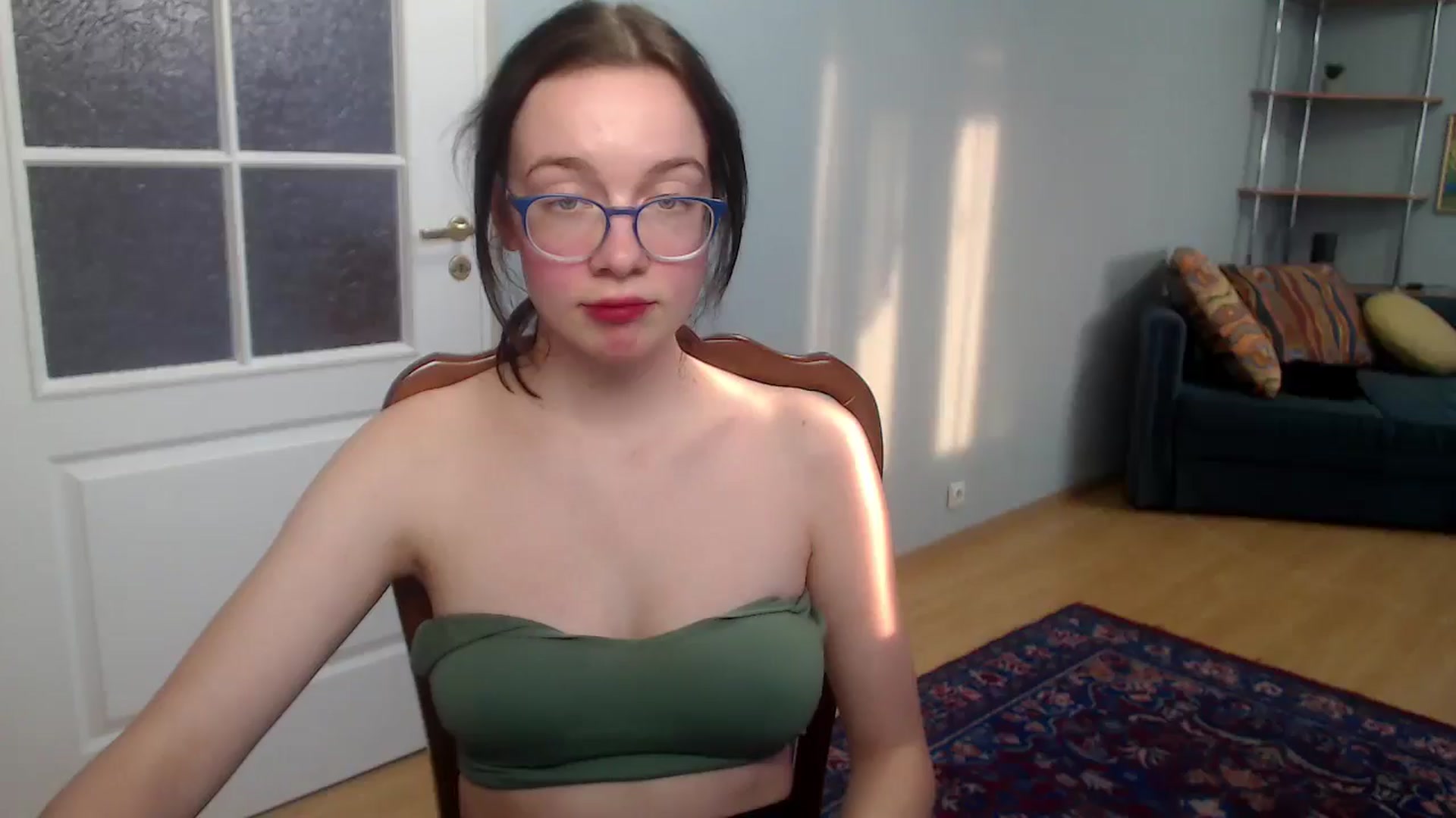 Gallery image thumbnail from Baby_Melania's myfreecams stream on, 04/30/2025, 16:13 image 15 of 20