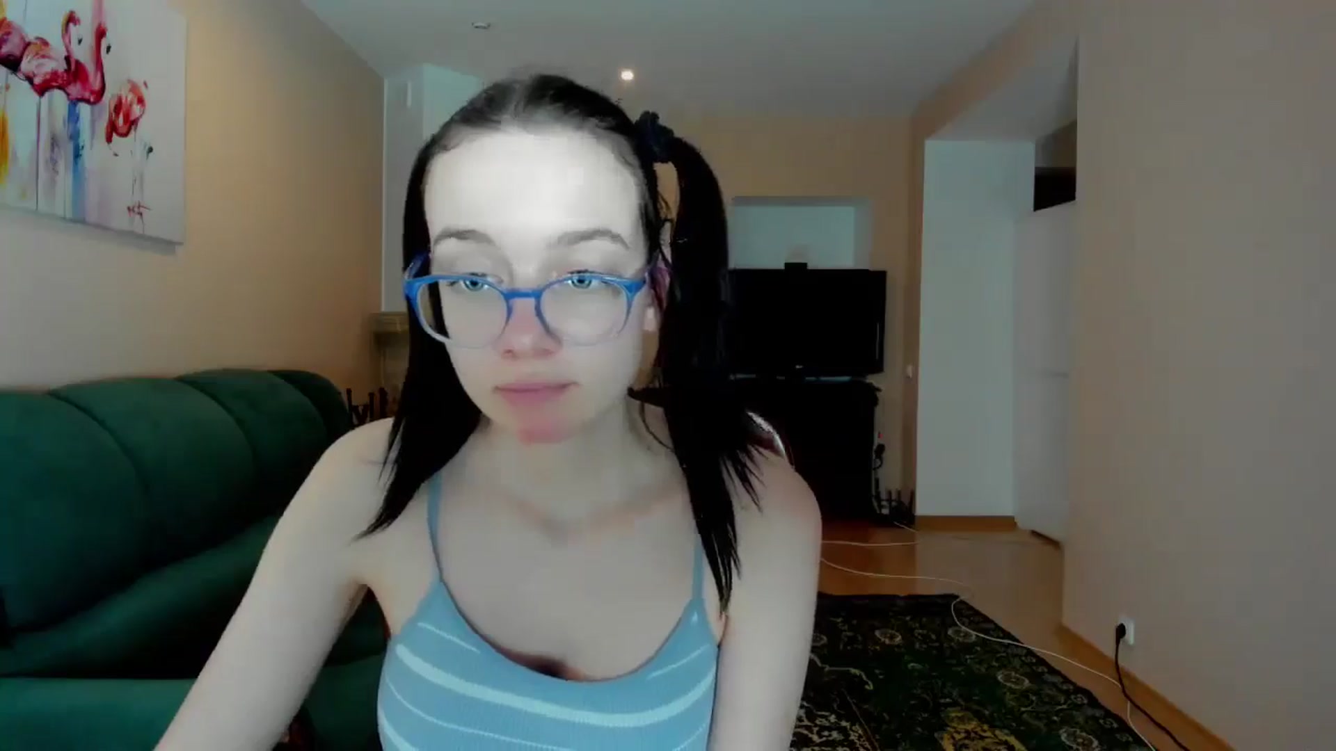 Gallery image thumbnail from Baby_Melania's myfreecams stream on, 05/03/2025, 21:10 image 16 of 20