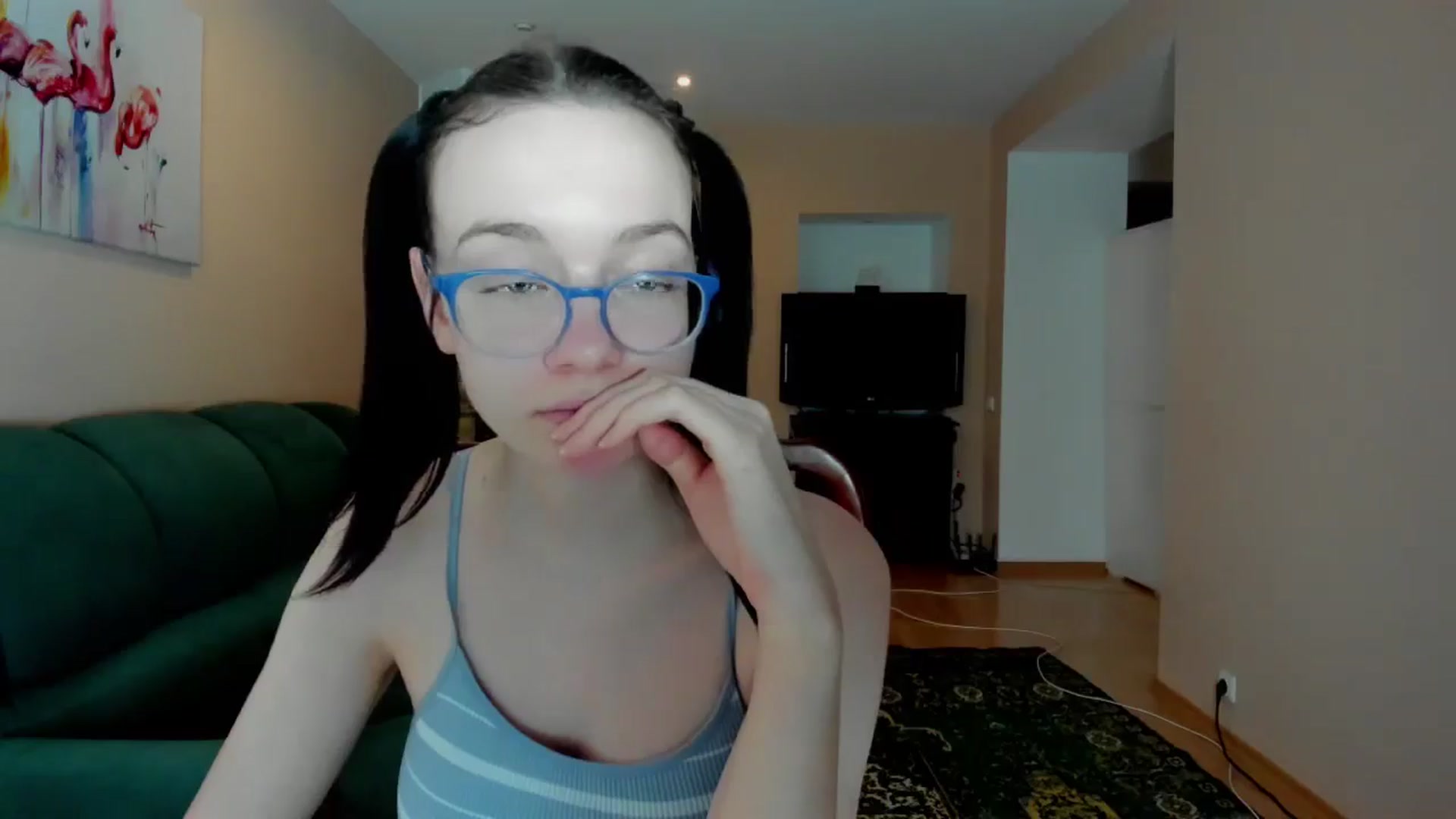 Gallery image thumbnail from Baby_Melania's myfreecams stream on, 05/03/2025, 21:10 image 14 of 20
