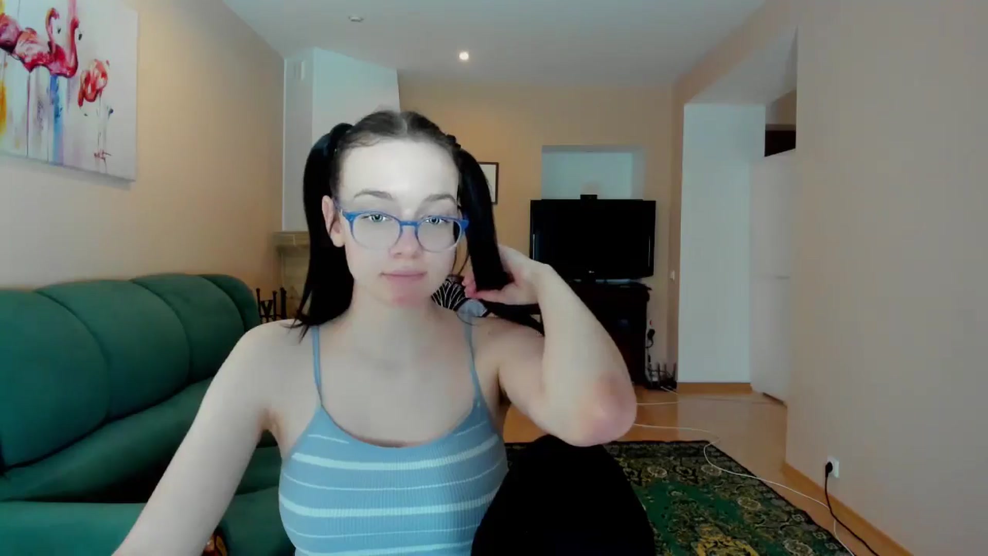 Gallery image thumbnail from Baby_Melania's myfreecams stream on, 05/03/2025, 21:10 image 6 of 20