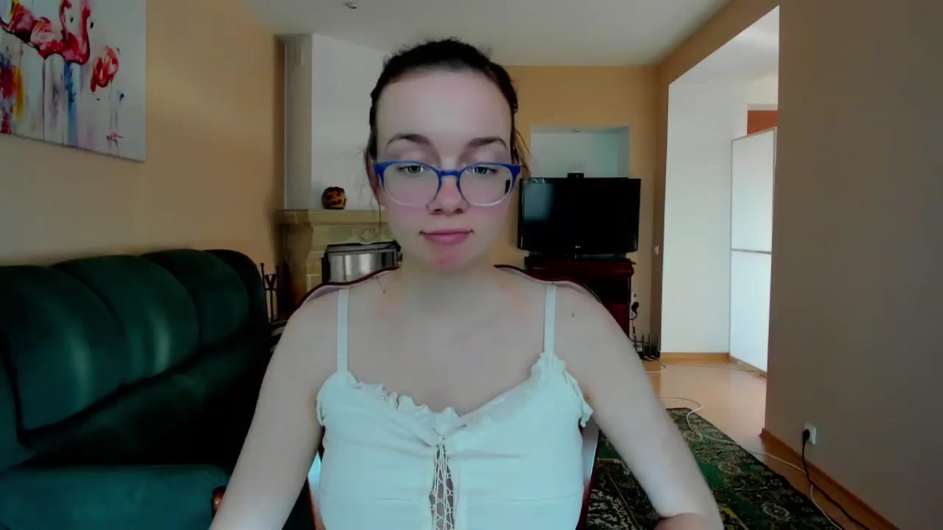 Gallery image thumbnail from Baby_Melania's myfreecams stream on, 05/04/2025, 16:02 image 16 of 20