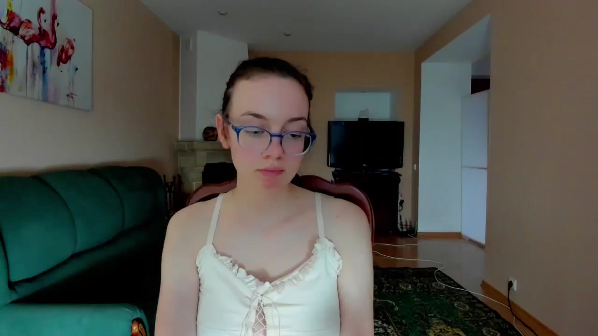 Gallery image thumbnail from Baby_Melania's myfreecams stream on, 05/04/2025, 17:05 image 17 of 20