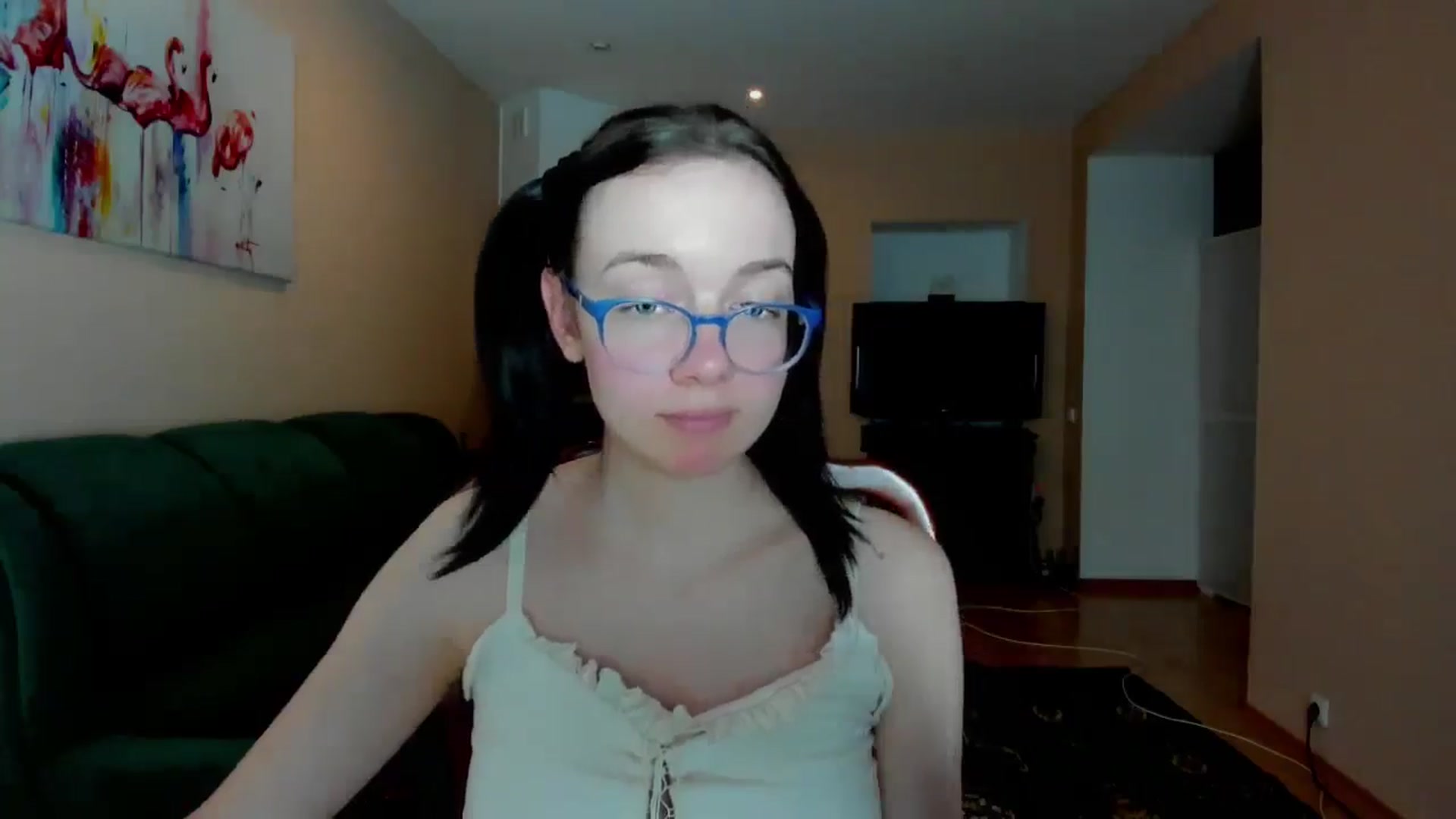 Gallery image thumbnail from Baby_Melania's myfreecams stream on, 05/04/2025, 18:32 image 19 of 20