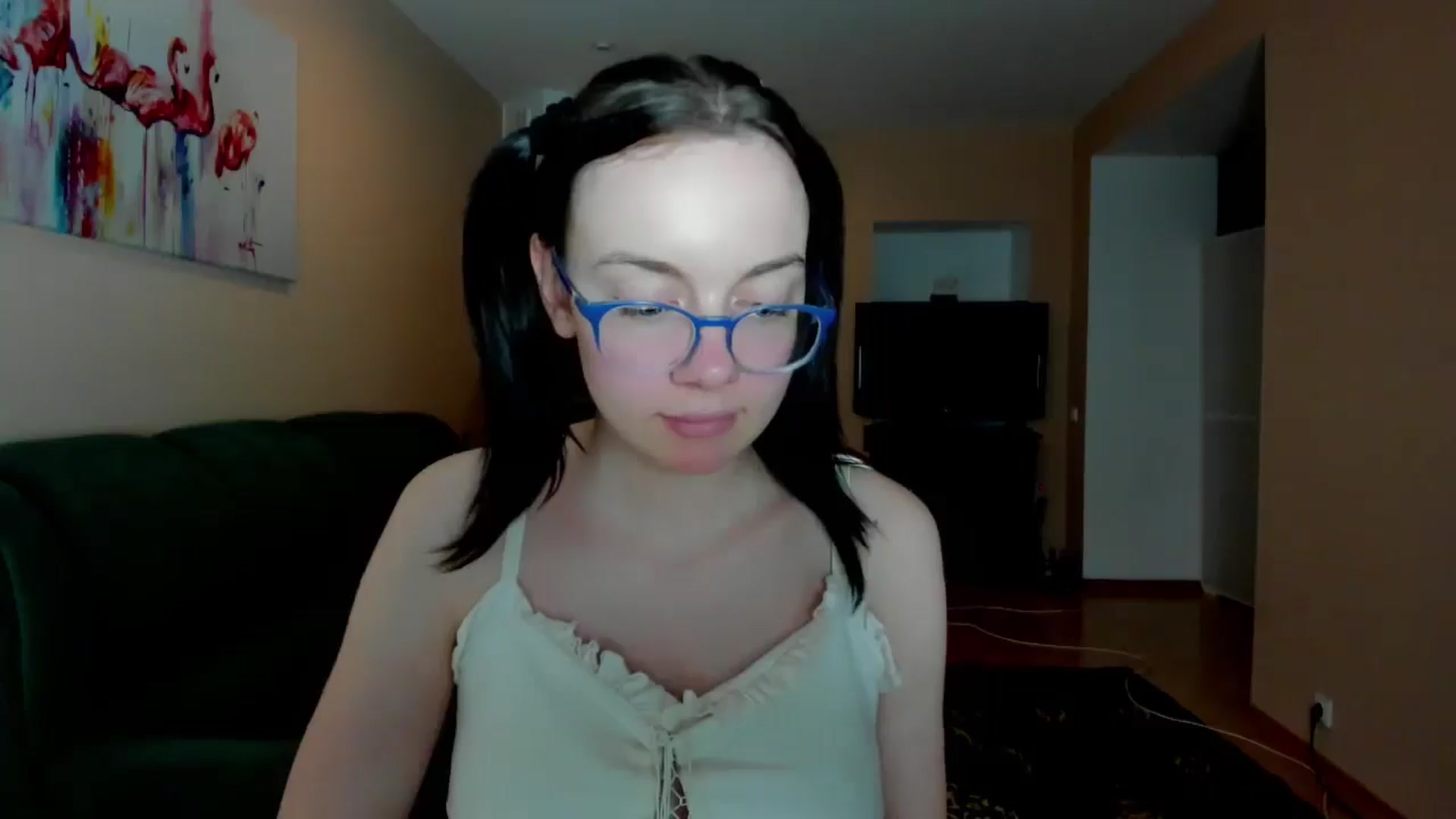 Gallery image thumbnail from Baby_Melania's myfreecams stream on, 05/04/2025, 18:32 image 9 of 20