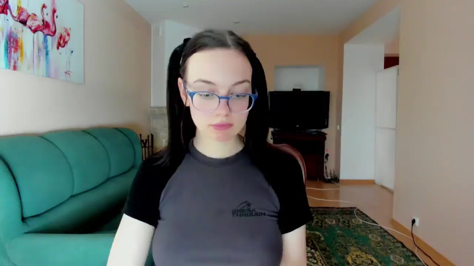Gallery image thumbnail from Baby_Melania's myfreecams stream on, 05/06/2025, 17:11 image 18 of 20