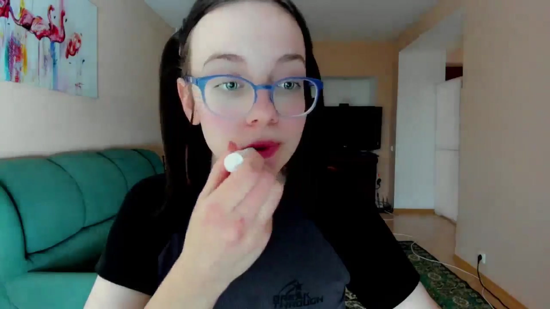 Gallery image thumbnail from Baby_Melania's myfreecams stream on, 05/06/2025, 17:11 image 19 of 20