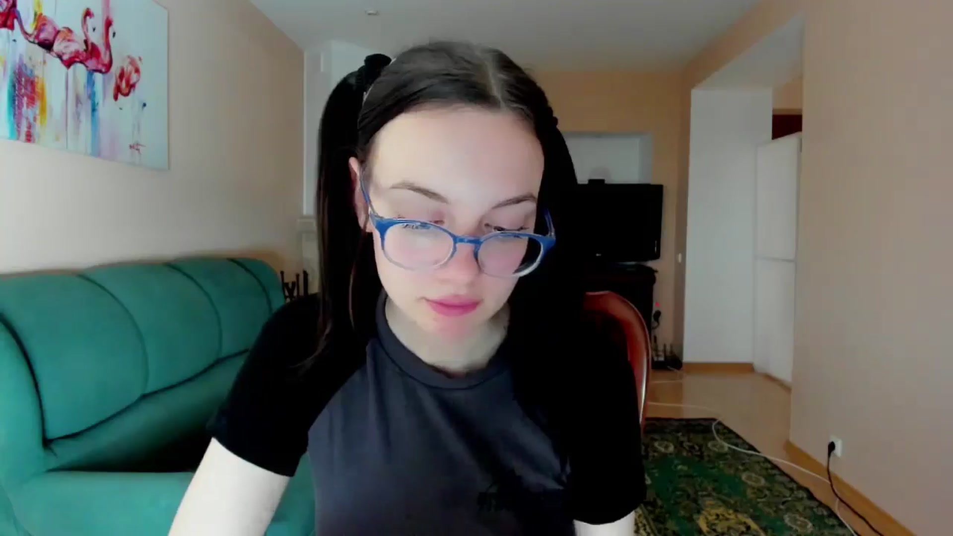 Gallery image thumbnail from Baby_Melania's myfreecams stream on, 05/06/2025, 19:08 image 5 of 20