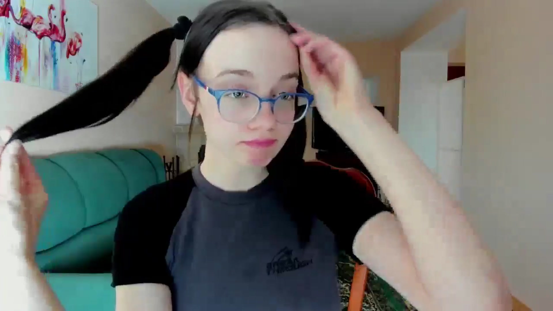 Gallery image thumbnail from Baby_Melania's myfreecams stream on, 05/06/2025, 19:08 image 17 of 20