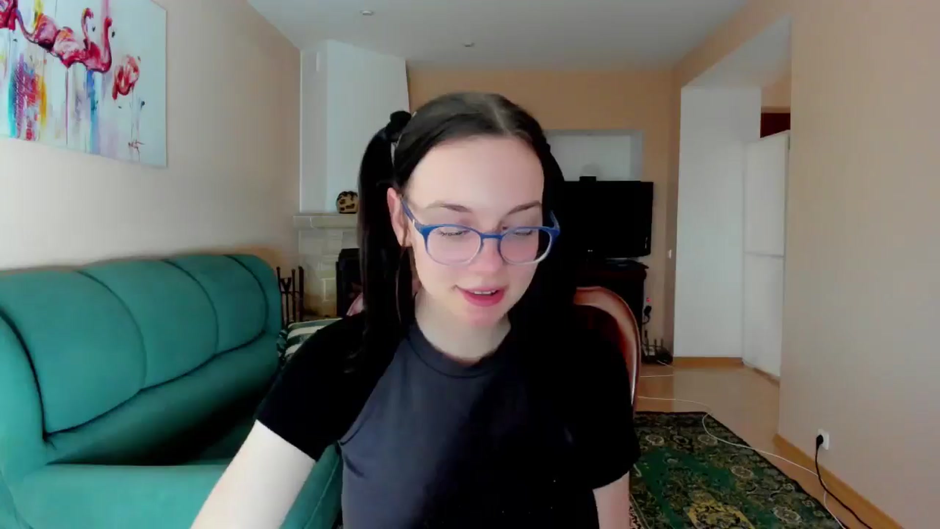 Gallery image thumbnail from Baby_Melania's myfreecams stream on, 05/06/2025, 19:08 image 11 of 20