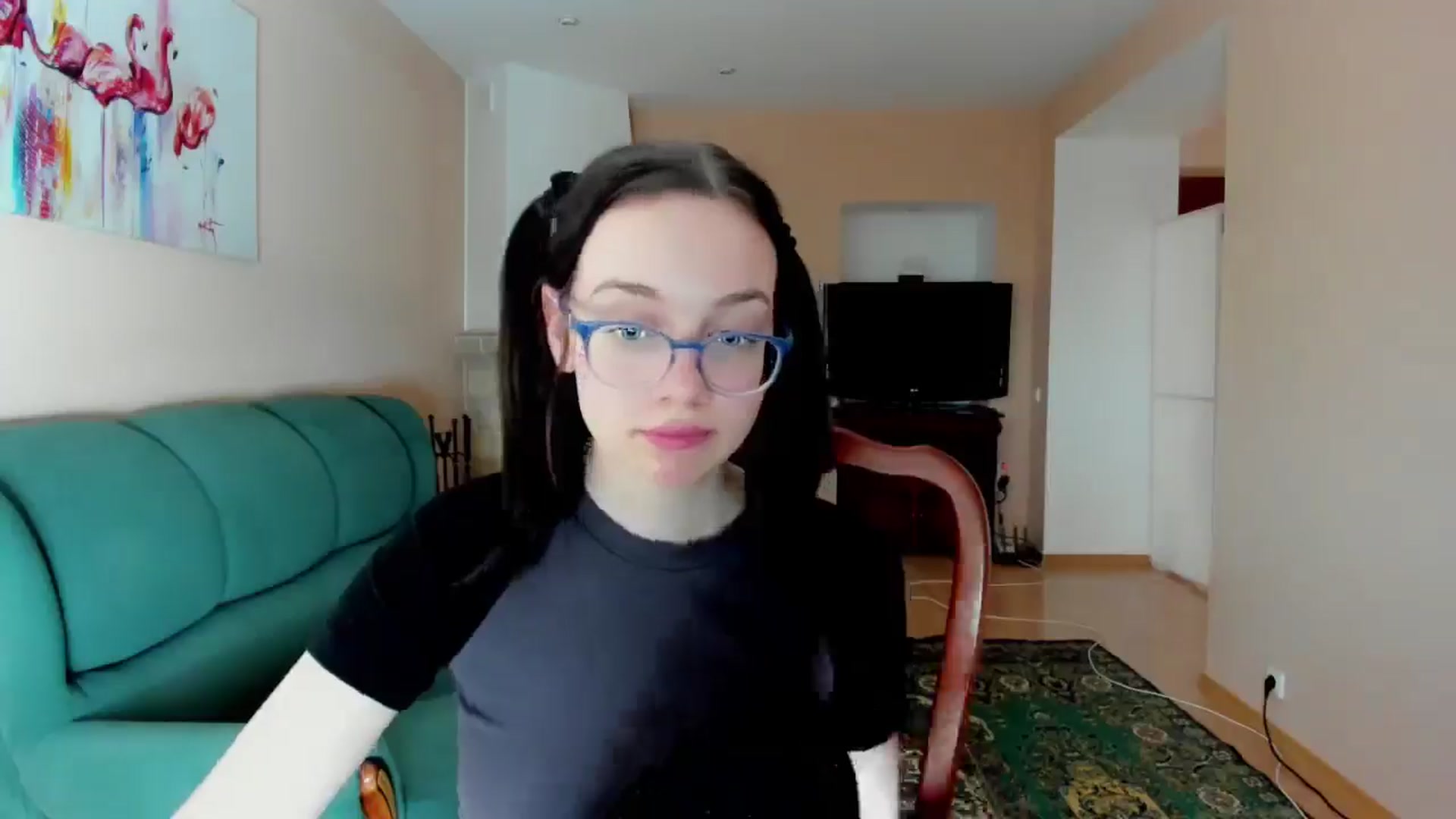 Gallery image thumbnail from Baby_Melania's myfreecams stream on, 05/06/2025, 19:08 image 18 of 20