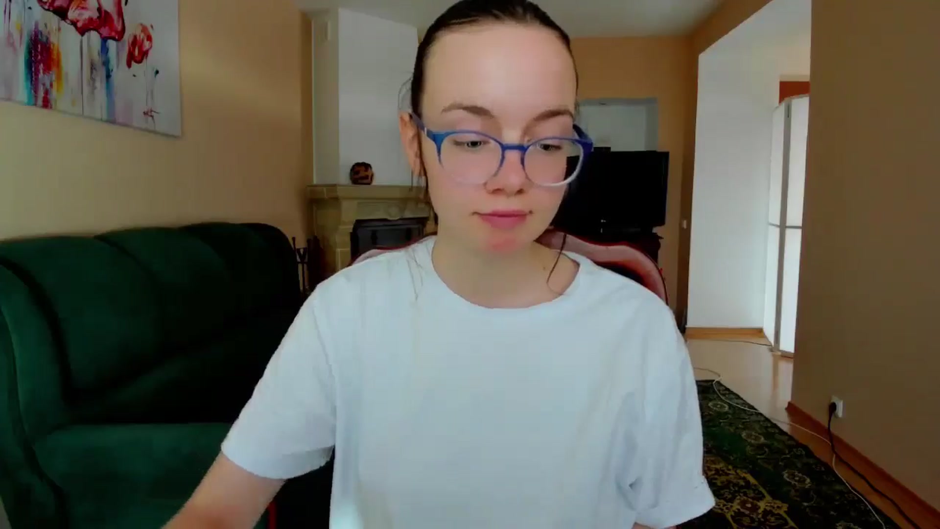 Gallery image thumbnail from Baby_Melania's myfreecams stream on, 05/08/2025, 15:15 image 16 of 20
