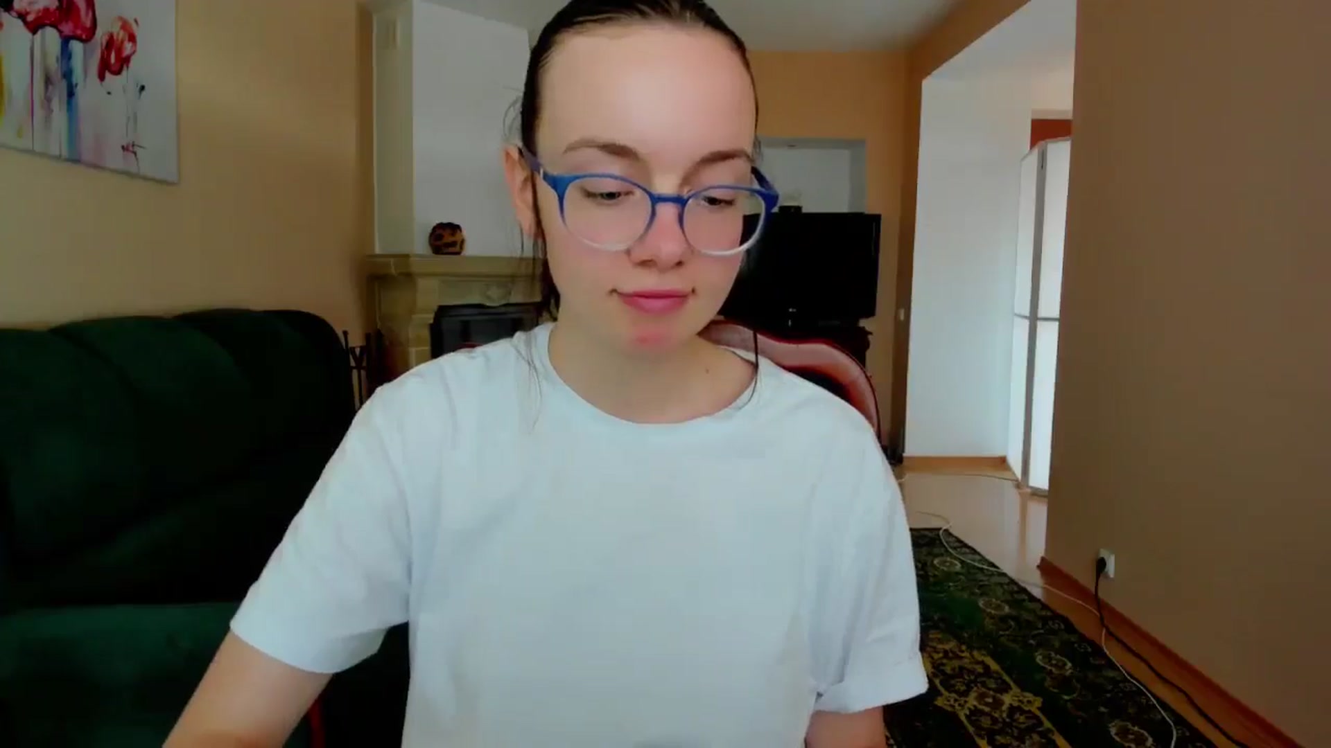 Gallery image thumbnail from Baby_Melania's myfreecams stream on, 05/08/2025, 15:15 image 8 of 20