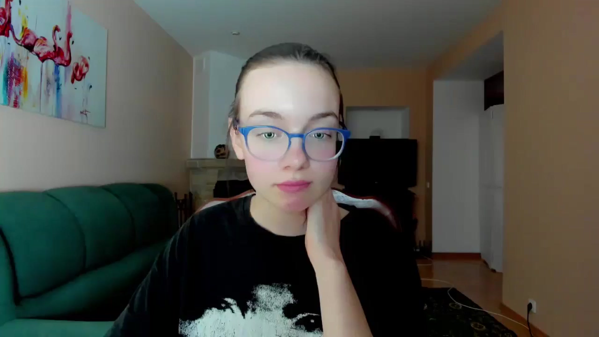 Gallery image thumbnail from Baby_Melania's myfreecams stream on, 05/09/2025, 18:07 image 10 of 20