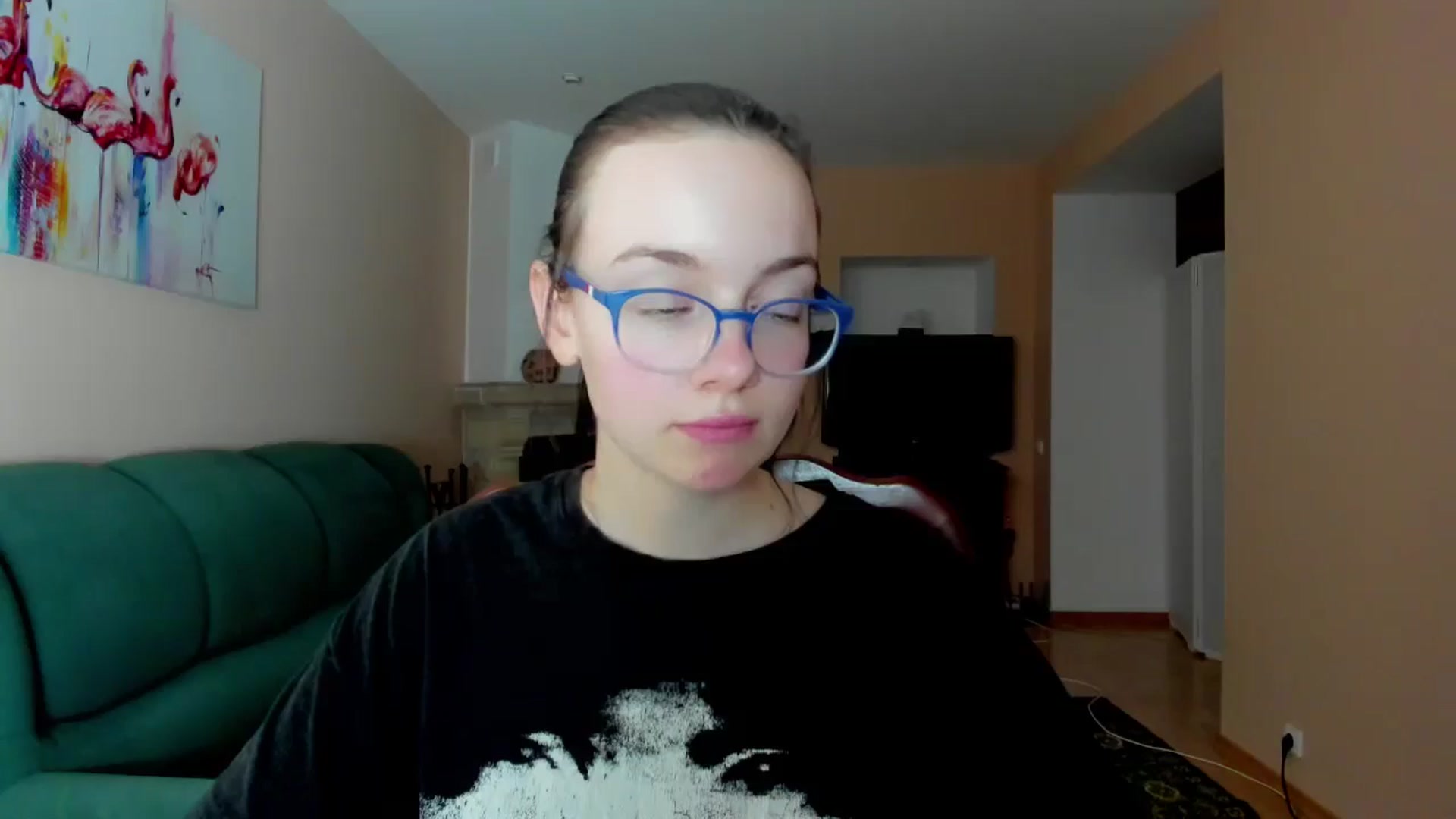 Gallery image thumbnail from Baby_Melania's myfreecams stream on, 05/09/2025, 18:07 image 16 of 20