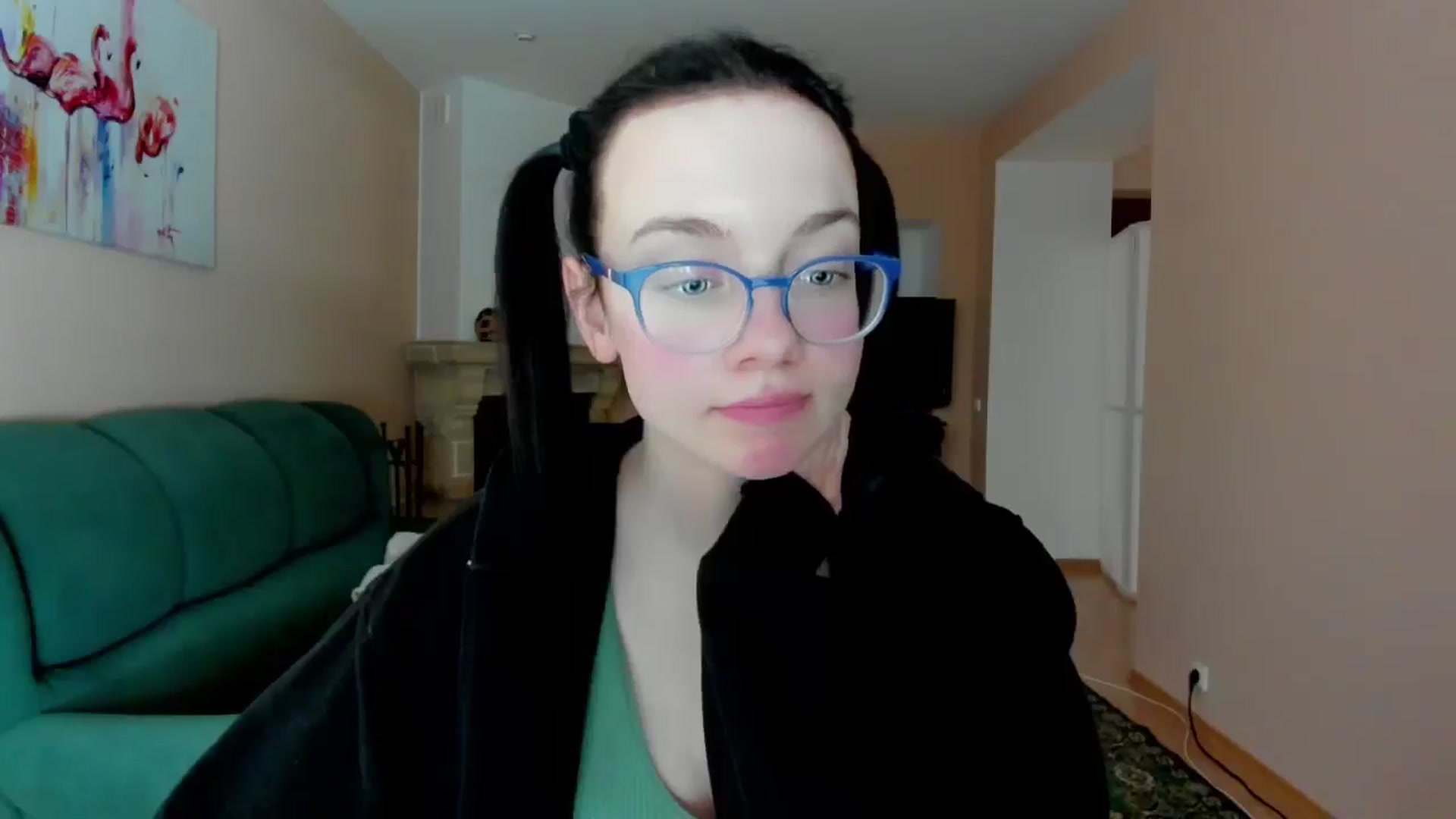 Gallery image thumbnail from Baby_Melania's myfreecams stream on, 05/12/2025, 18:40 image 17 of 20