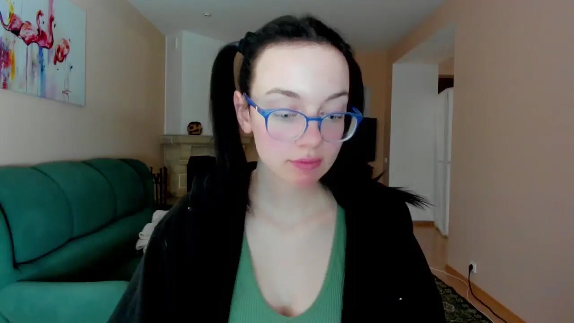Gallery image thumbnail from Baby_Melania's myfreecams stream on, 05/12/2025, 18:40 image 13 of 20