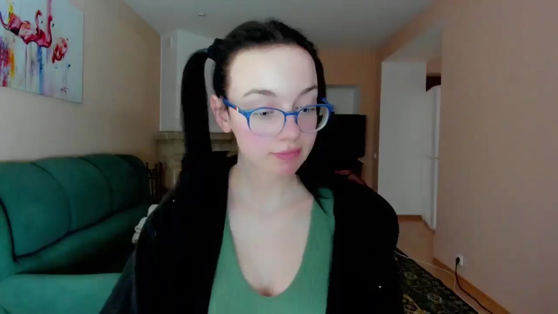 Gallery image thumbnail from Baby_Melania's myfreecams stream on, 05/12/2025, 18:40 image 15 of 20