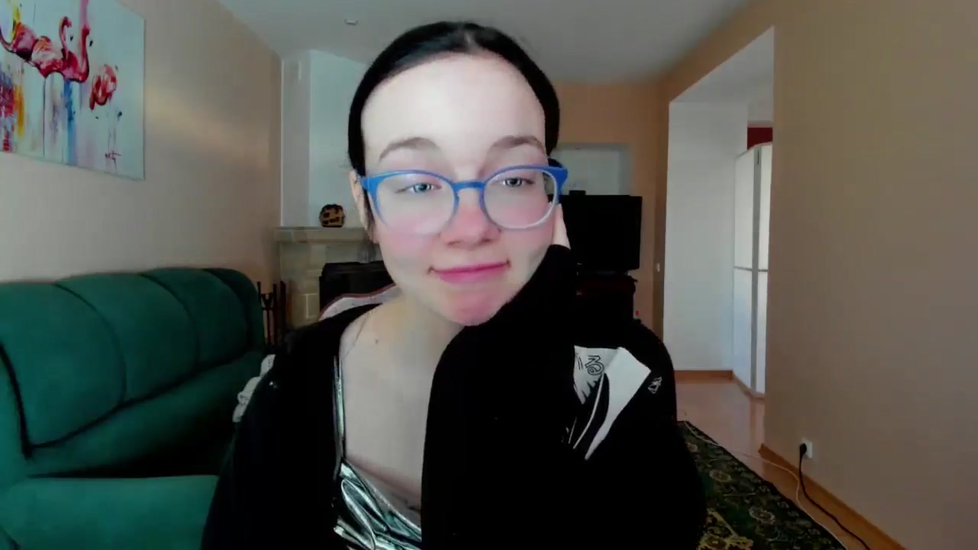 Gallery image thumbnail from Baby_Melania's myfreecams stream on, 05/13/2025, 16:09 image 17 of 20