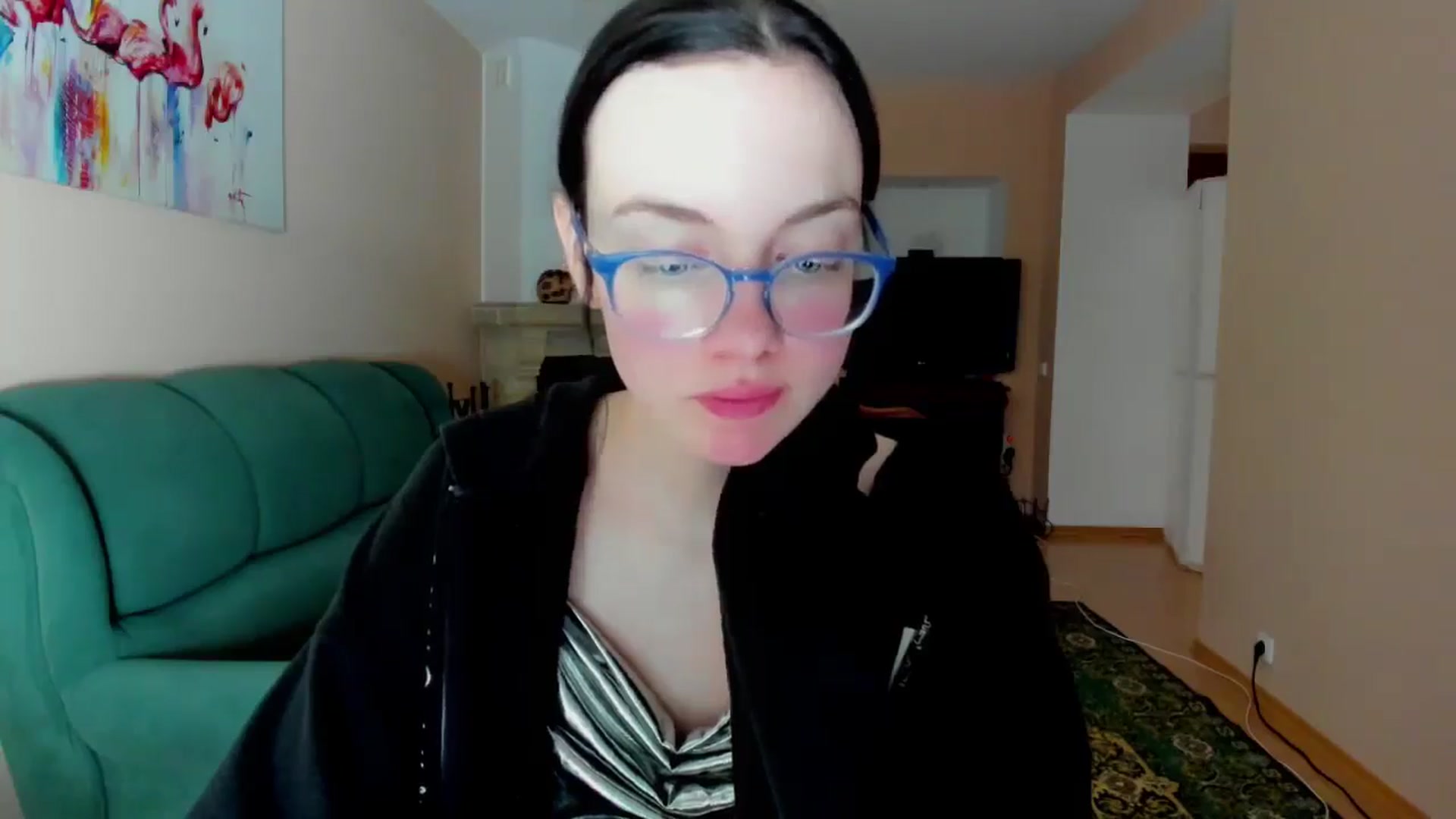Gallery image thumbnail from Baby_Melania's myfreecams stream on, 05/13/2025, 19:00 image 4 of 20