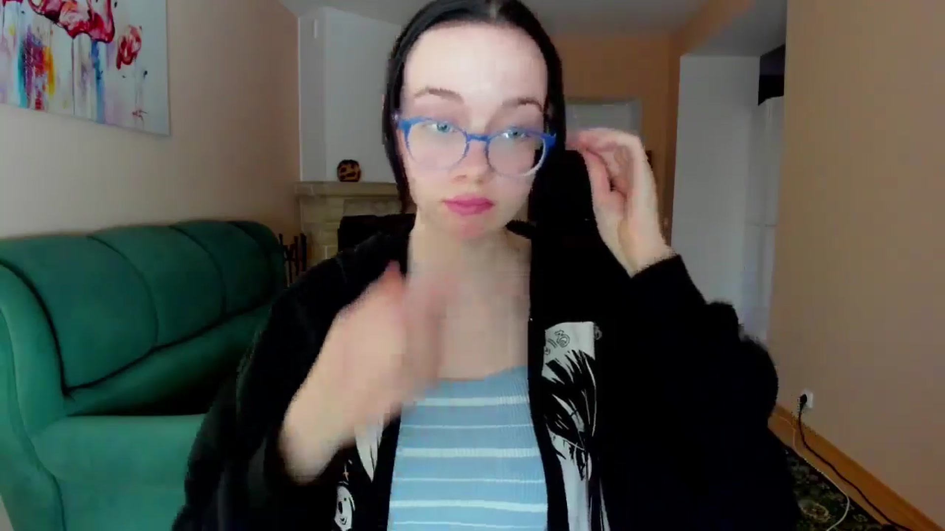 Gallery image thumbnail from Baby_Melania's myfreecams stream on, 05/14/2025, 17:41 image 16 of 20