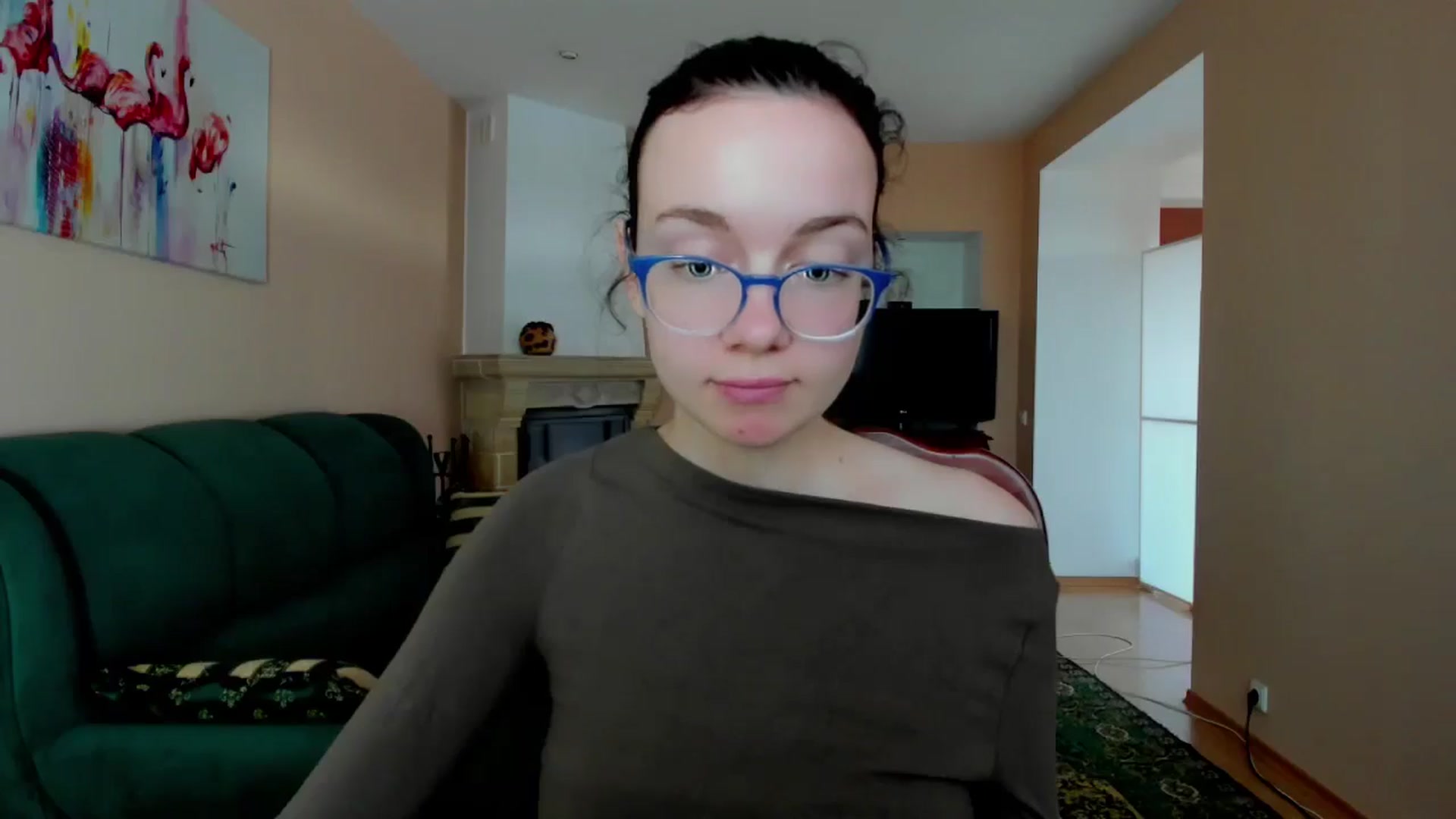 Gallery image thumbnail from Baby_Melania's myfreecams stream on, 05/21/2025, 15:31 image 16 of 20