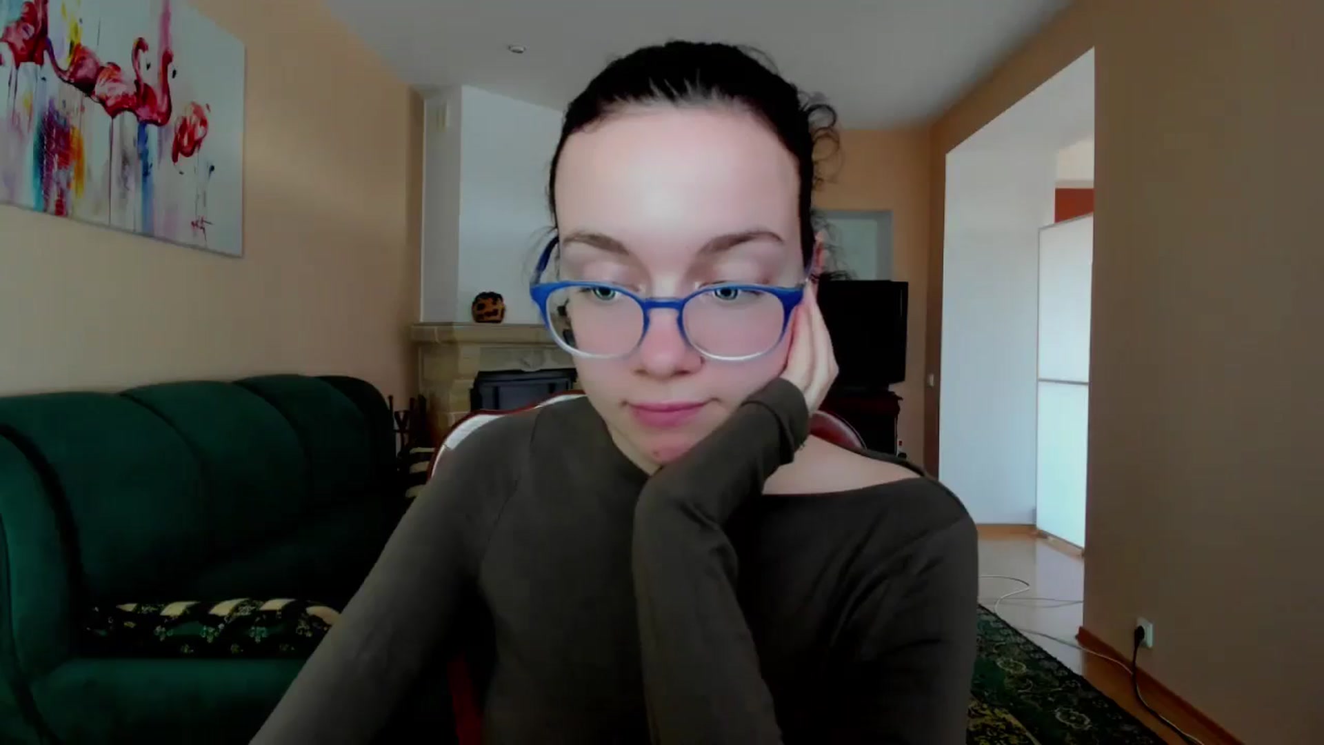 Gallery image thumbnail from Baby_Melania's myfreecams stream on, 05/21/2025, 15:31 image 15 of 20
