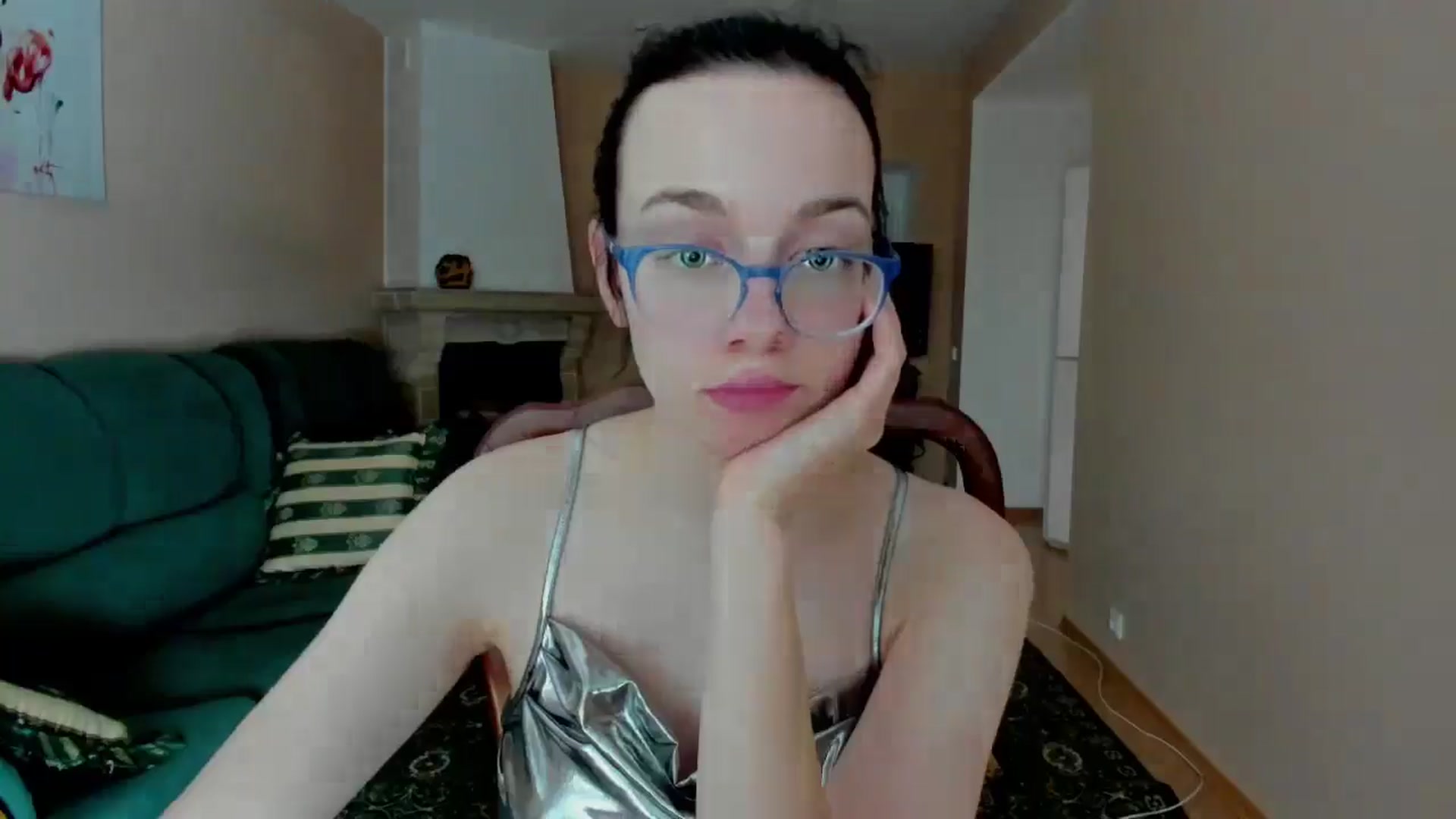 Gallery image thumbnail from Baby_Melania's myfreecams stream on, 05/24/2025, 17:48 image 18 of 20