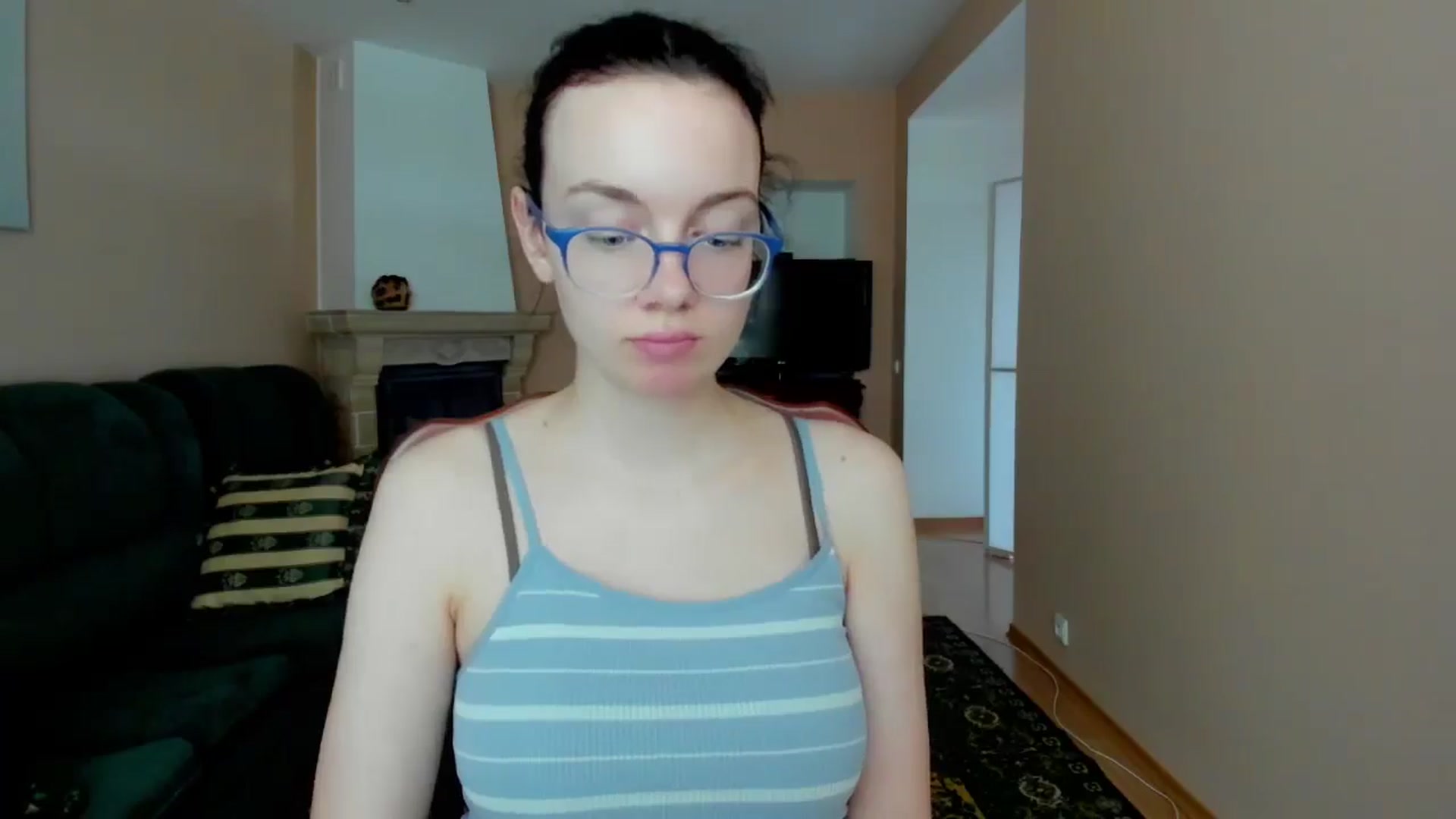 Gallery image thumbnail from Baby_Melania's myfreecams stream on, 05/27/2025, 15:21 image 15 of 20