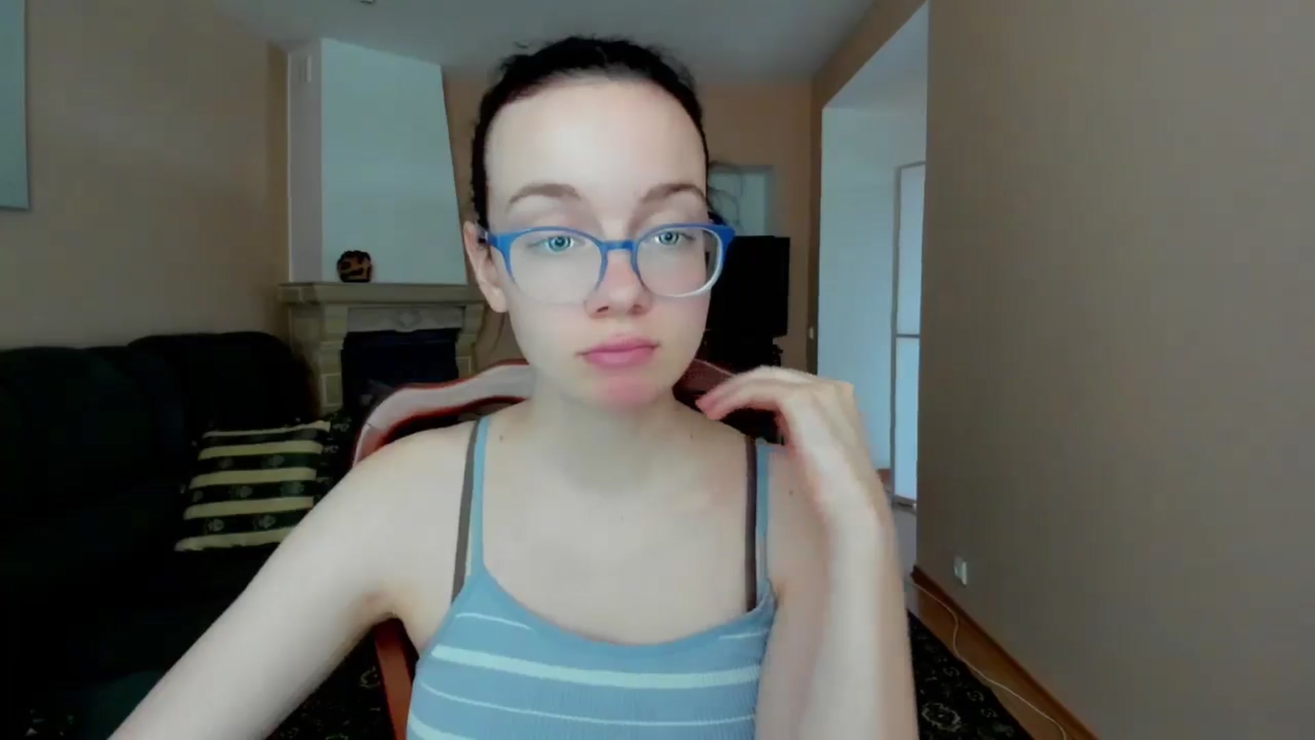 Gallery image thumbnail from Baby_Melania's myfreecams stream on, 05/27/2025, 15:21 image 12 of 20