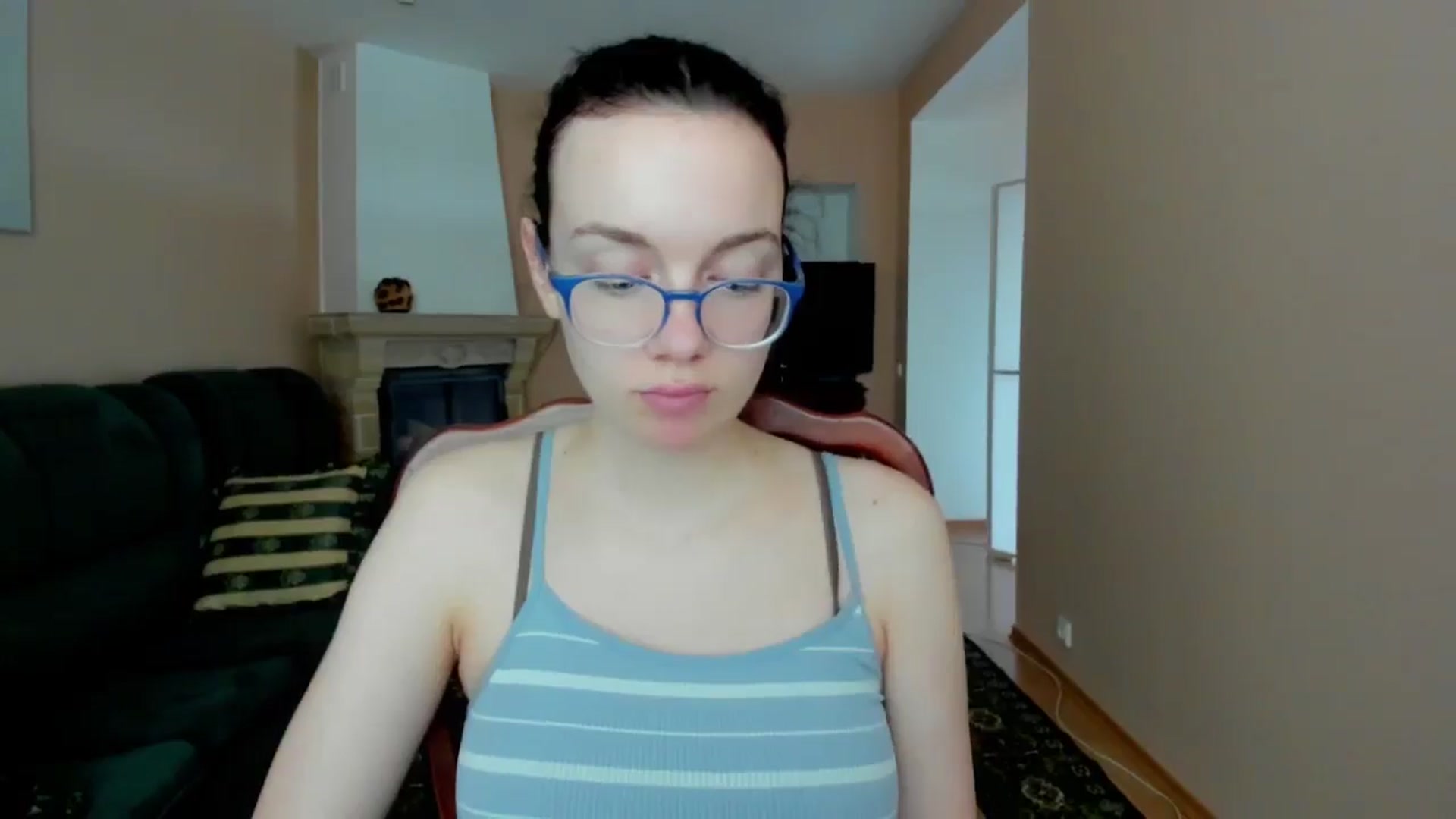 Gallery image thumbnail from Baby_Melania's myfreecams stream on, 05/27/2025, 15:21 image 7 of 20
