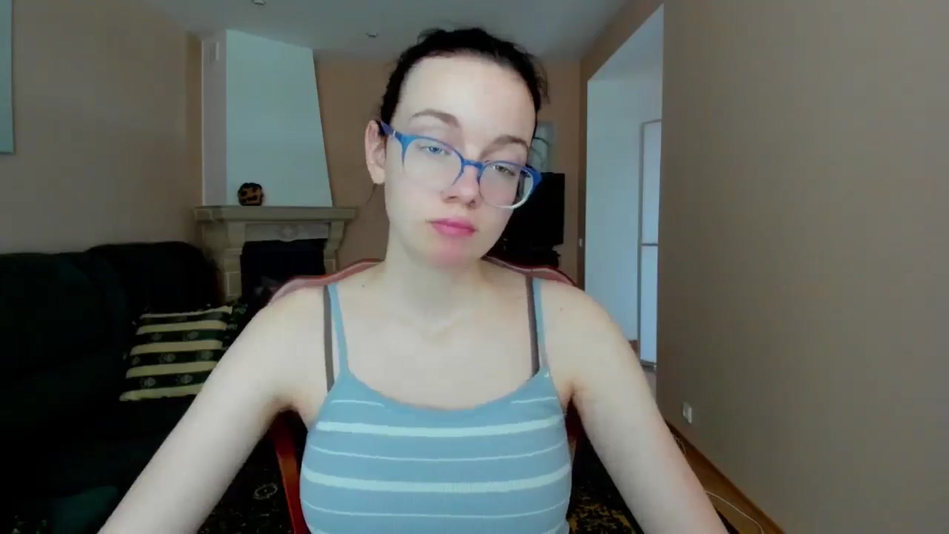 Gallery image thumbnail from Baby_Melania's myfreecams stream on, 05/27/2025, 15:21 image 18 of 20