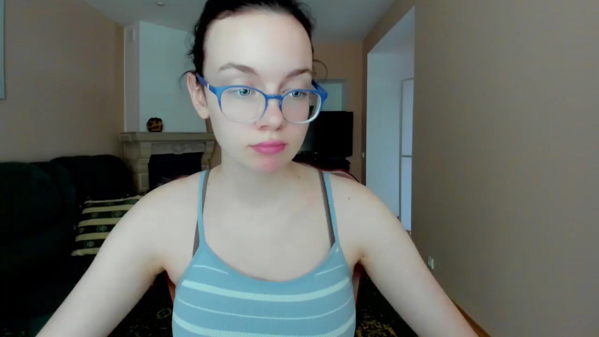Gallery image thumbnail from Baby_Melania's myfreecams stream on, 05/27/2025, 16:57 image 13 of 20