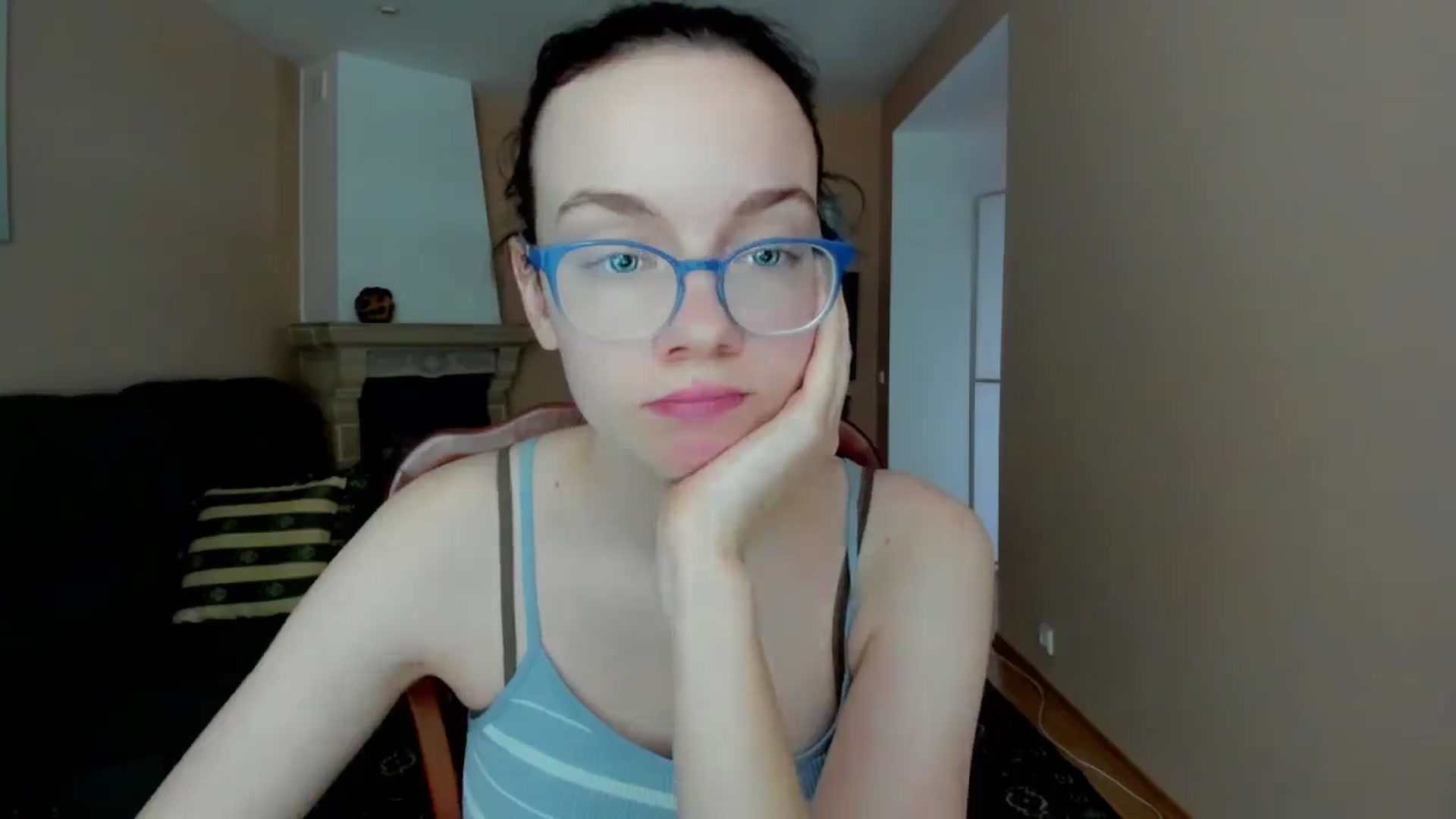 Gallery image thumbnail from Baby_Melania's myfreecams stream on, 05/27/2025, 16:57 image 10 of 20