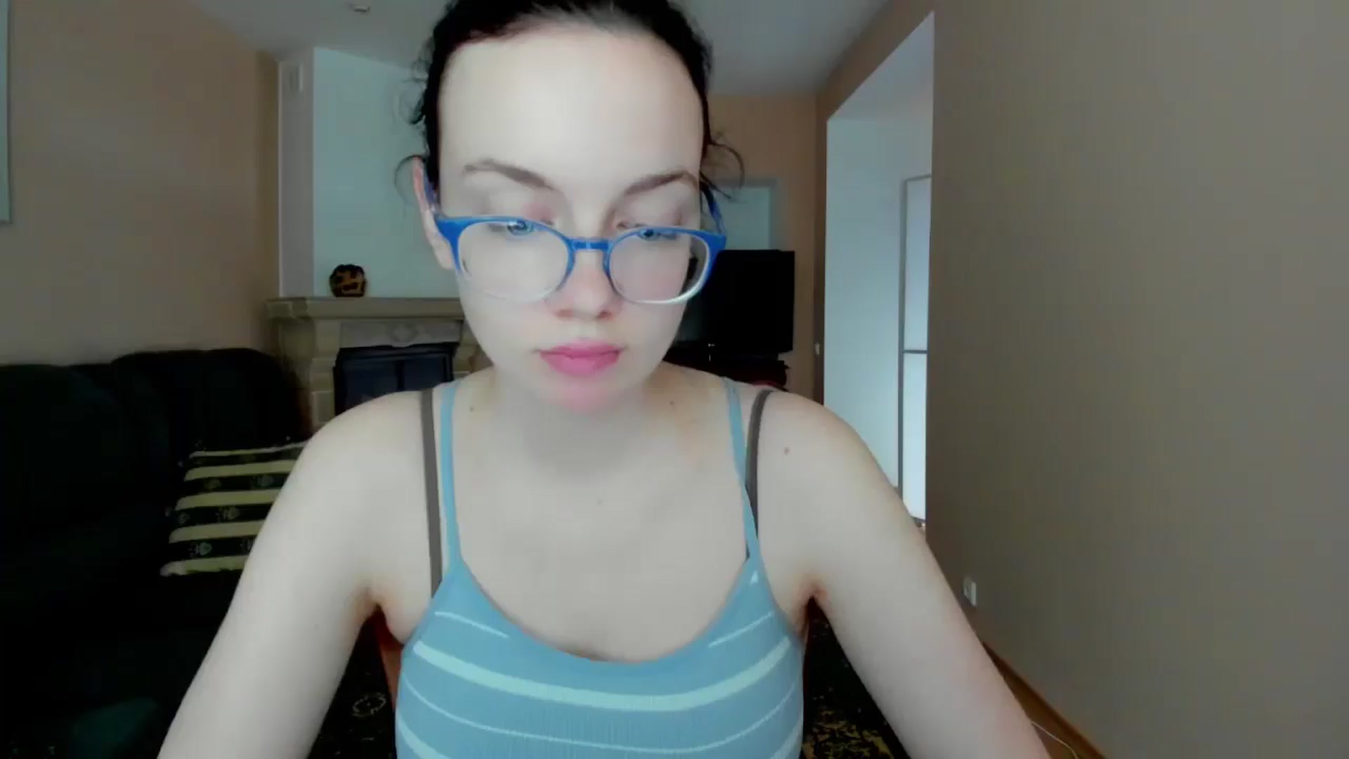 Gallery image thumbnail from Baby_Melania's myfreecams stream on, 05/27/2025, 16:57 image 3 of 20