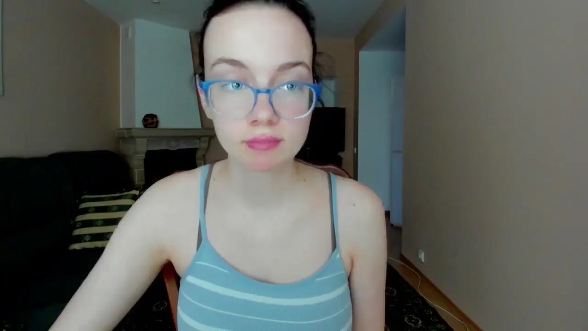 Gallery image thumbnail from Baby_Melania's myfreecams stream on, 05/27/2025, 17:54 image 4 of 20
