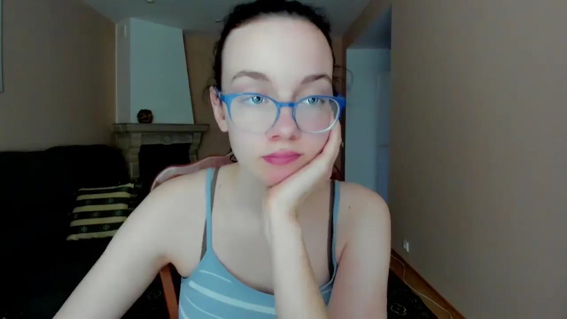 Gallery image thumbnail from Baby_Melania's myfreecams stream on, 05/27/2025, 17:54 image 7 of 20